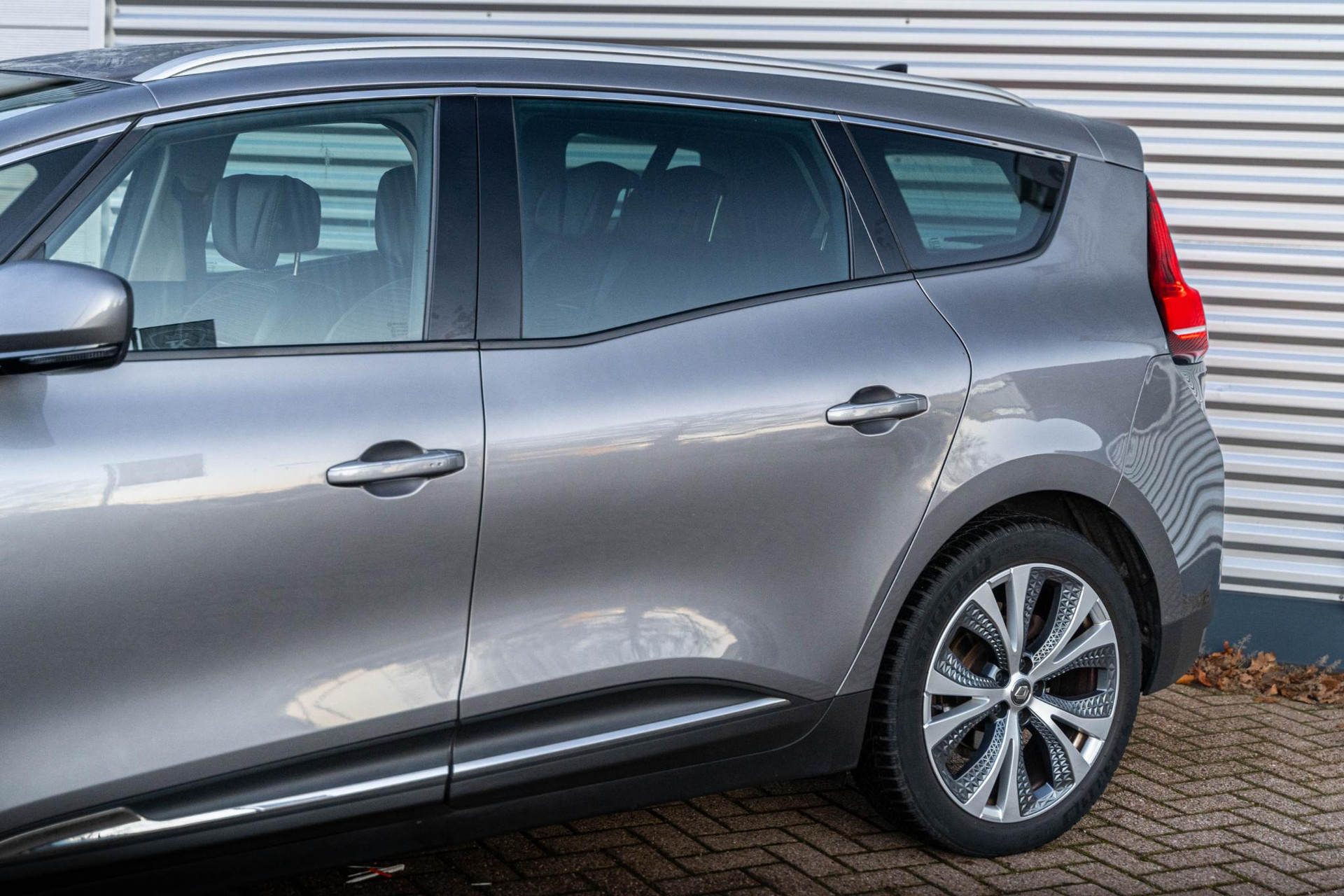 Renault Grand Scénic 1.3 TCe Intens 7p. 2018 Cassiopeiagrijs kng 31