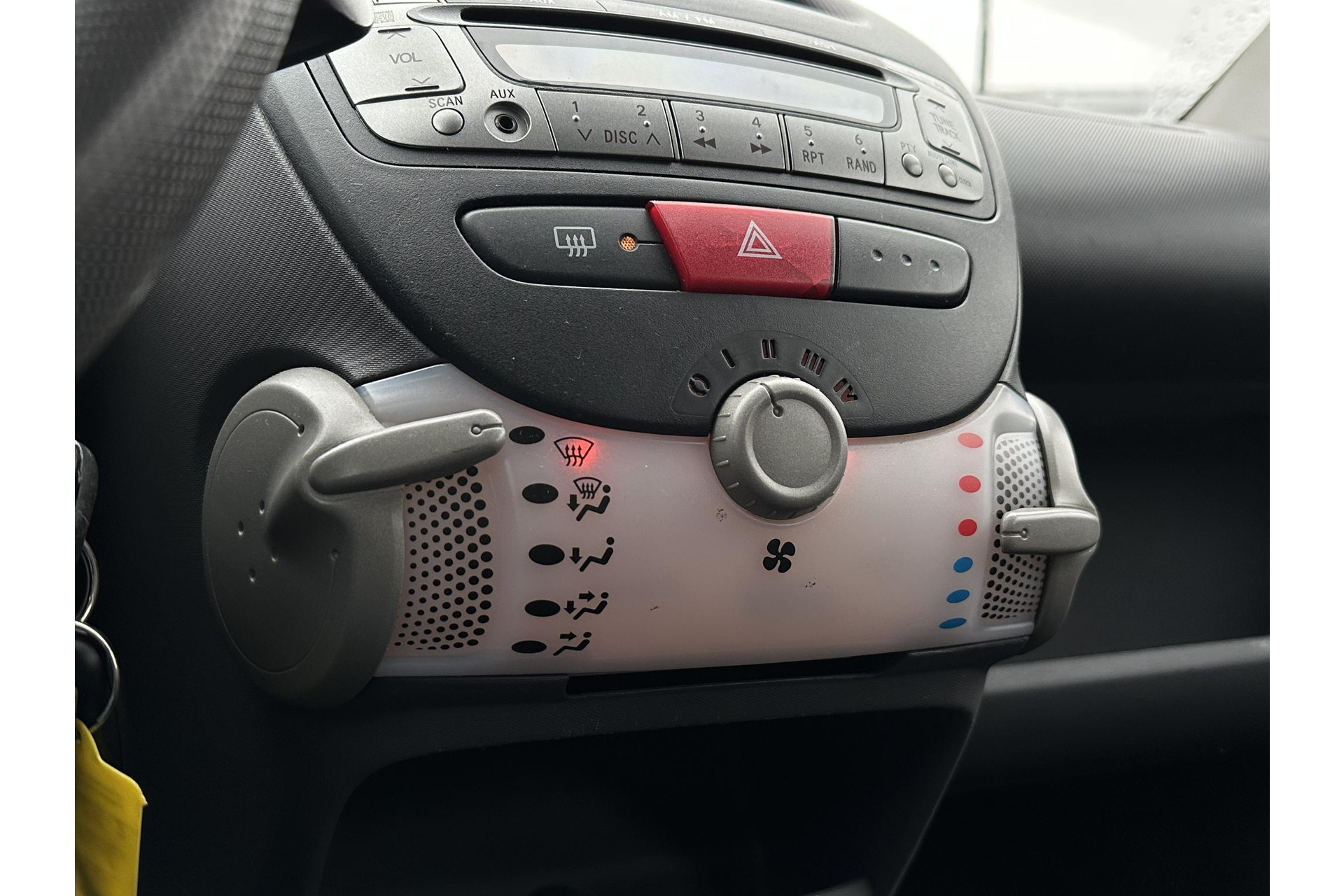 Toyota Aygo 1.0-12V Comfort 2009 (211) 12