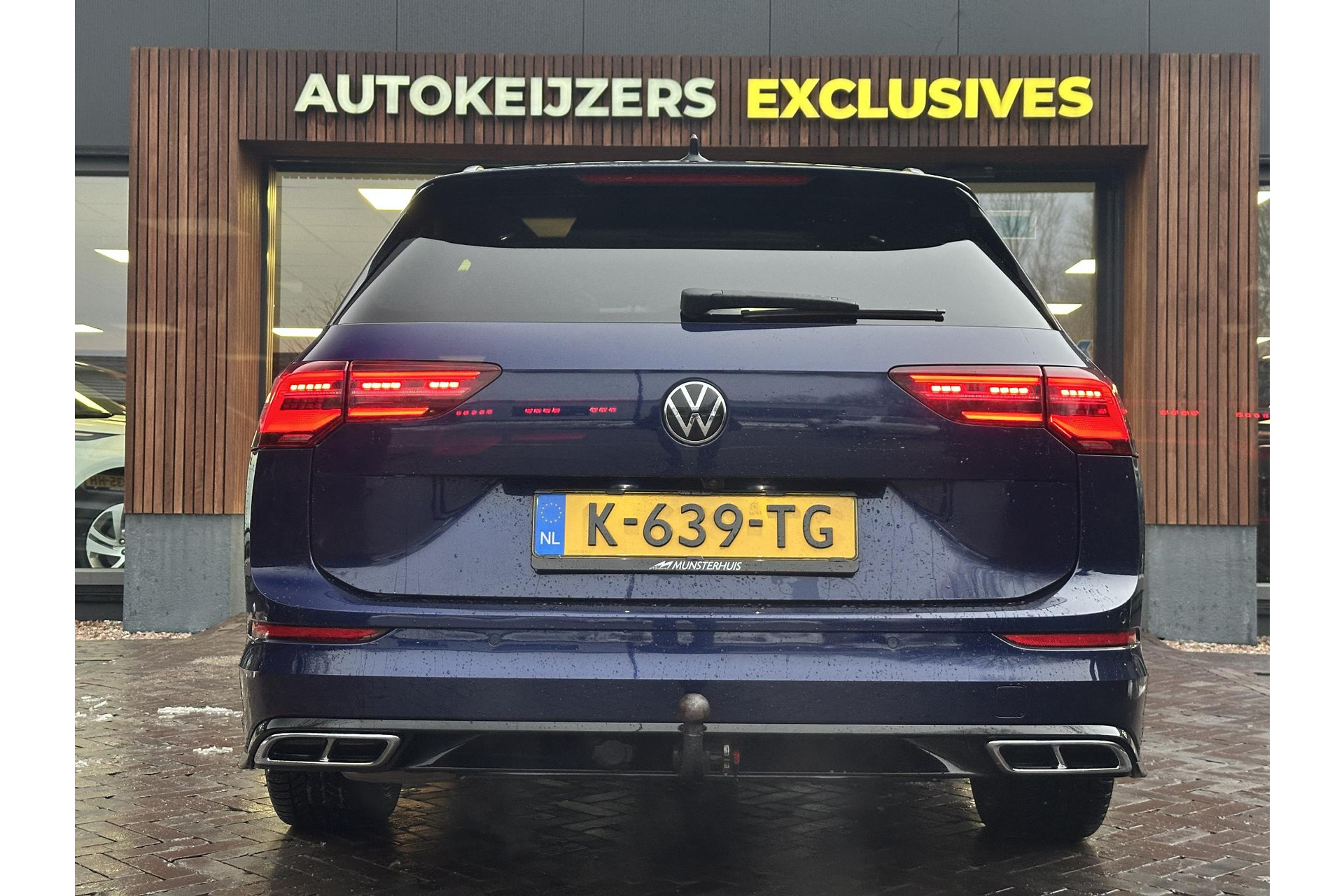 Volkswagen Golf Variant 1.5 eTSI R-Line 2021 Atlantic blue 12