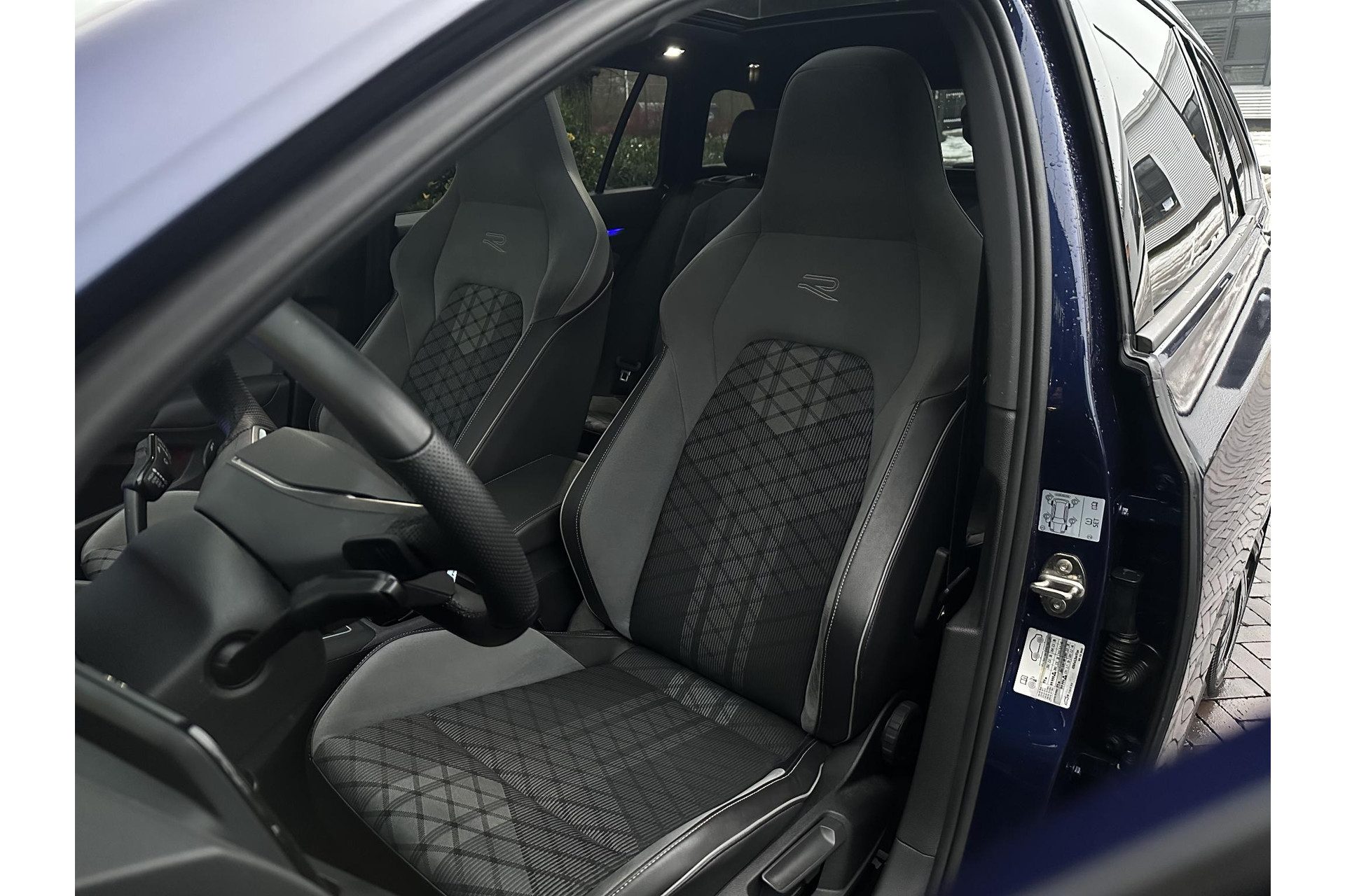 Volkswagen Golf Variant 1.5 eTSI R-Line 2021 Atlantic blue 19