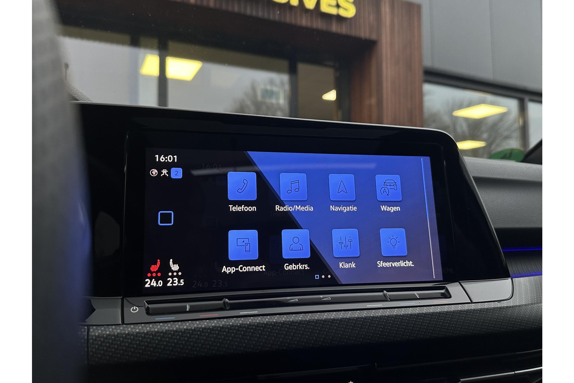 Volkswagen Golf Variant 1.5 eTSI R-Line 2021 Atlantic blue 22