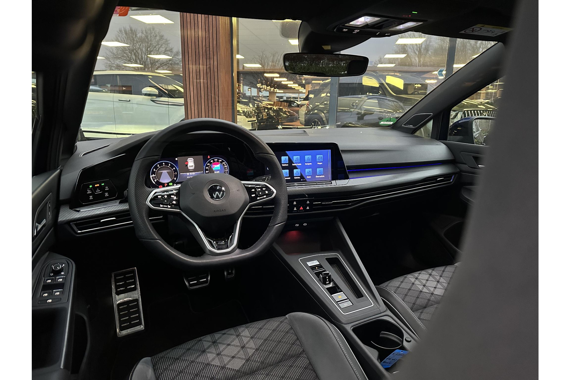 Volkswagen Golf Variant 1.5 eTSI R-Line 2021 Atlantic blue 8