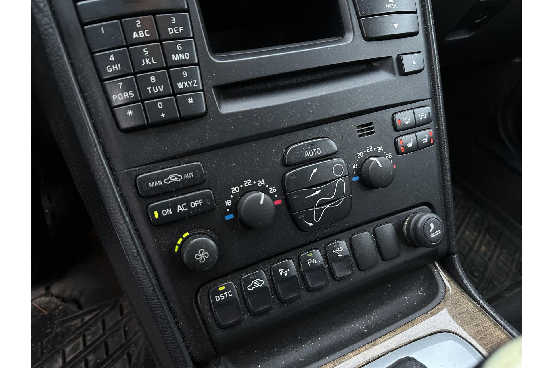 Volvo XC90 2.9 T6 Exclusive 2003 SILVER METALLIC (426) 13