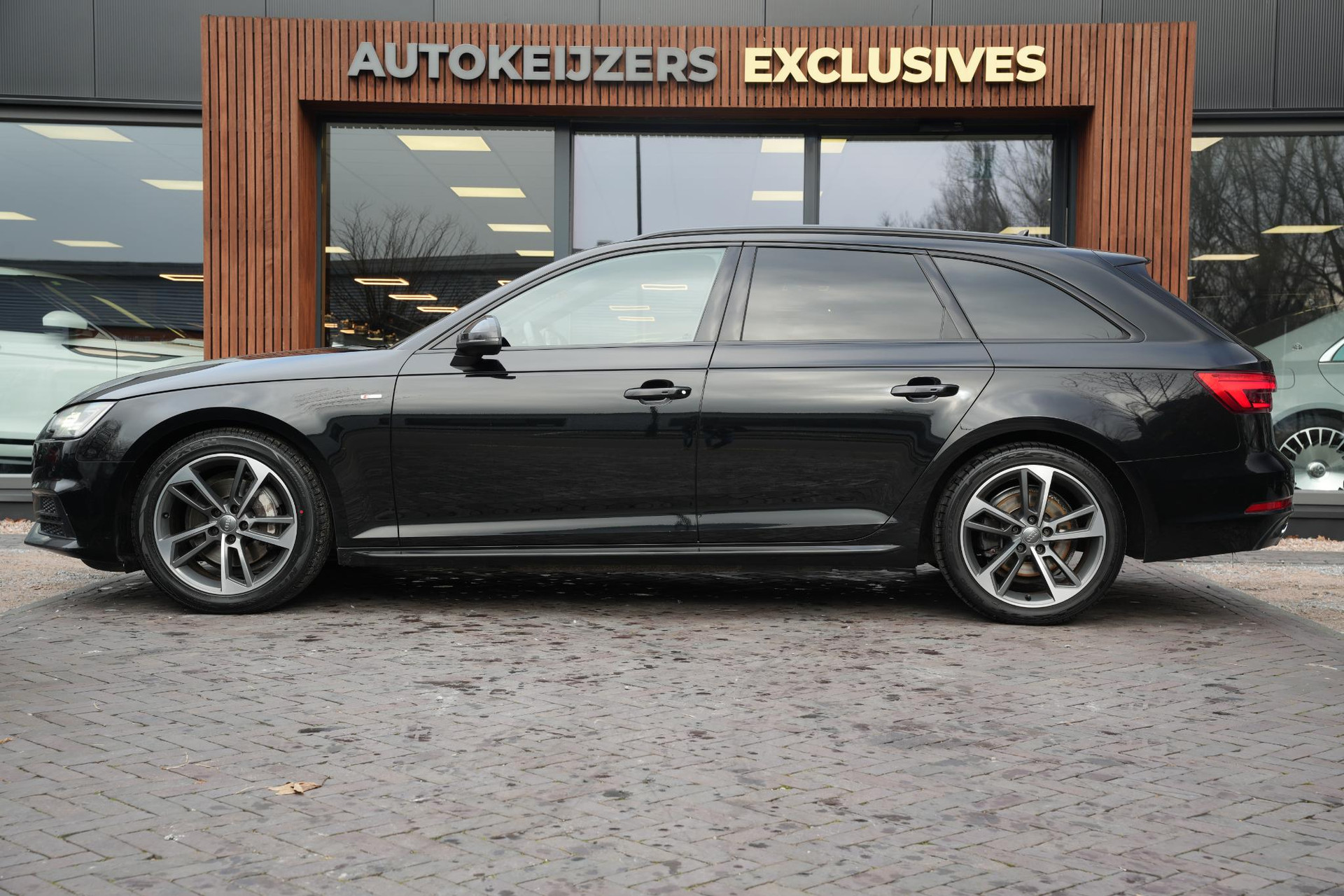 Audi A4 Avant 3.0 TDI 2016  5
