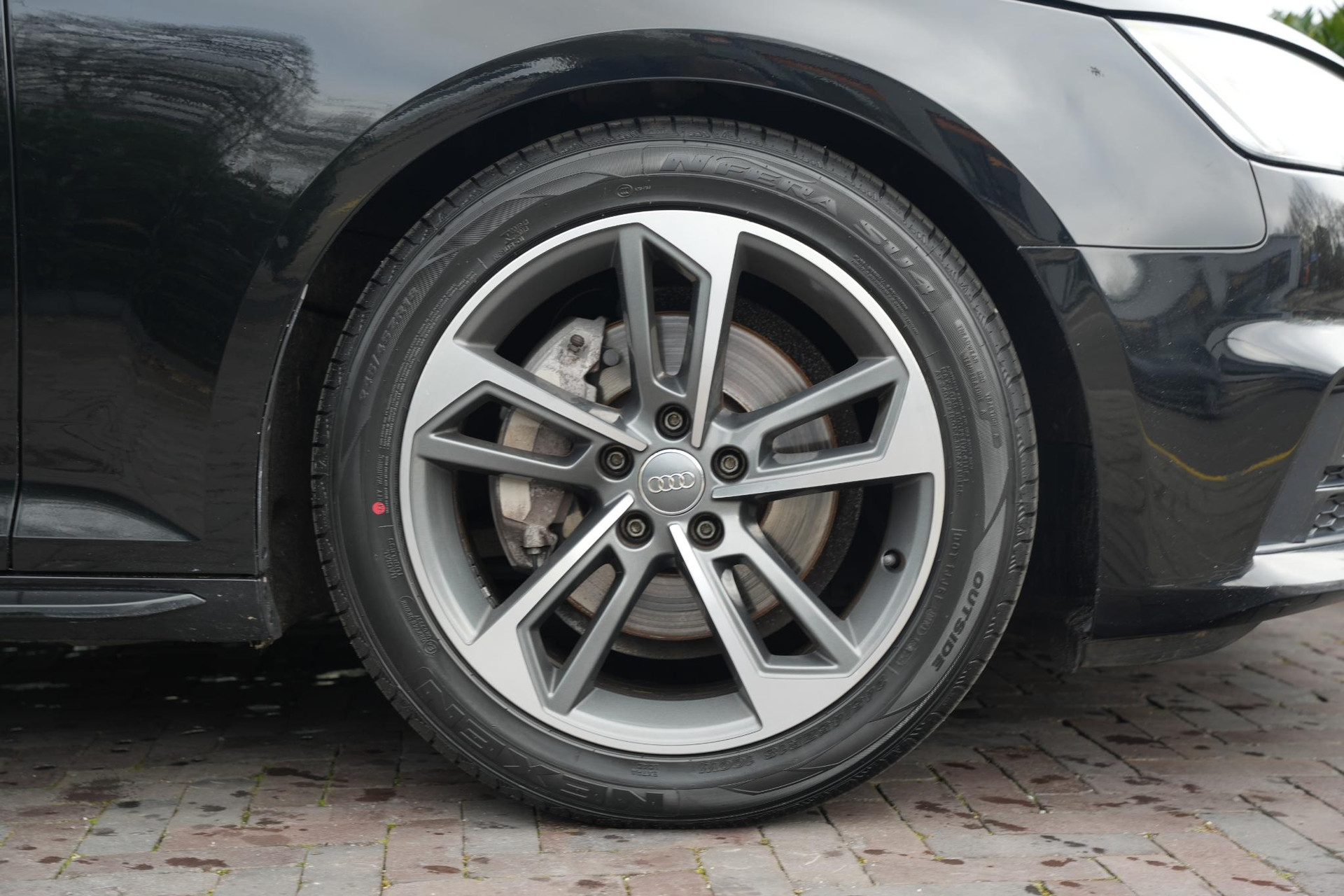 Audi A4 Avant 3.0 TDI 2016 Metallic mythical black (0E) 12