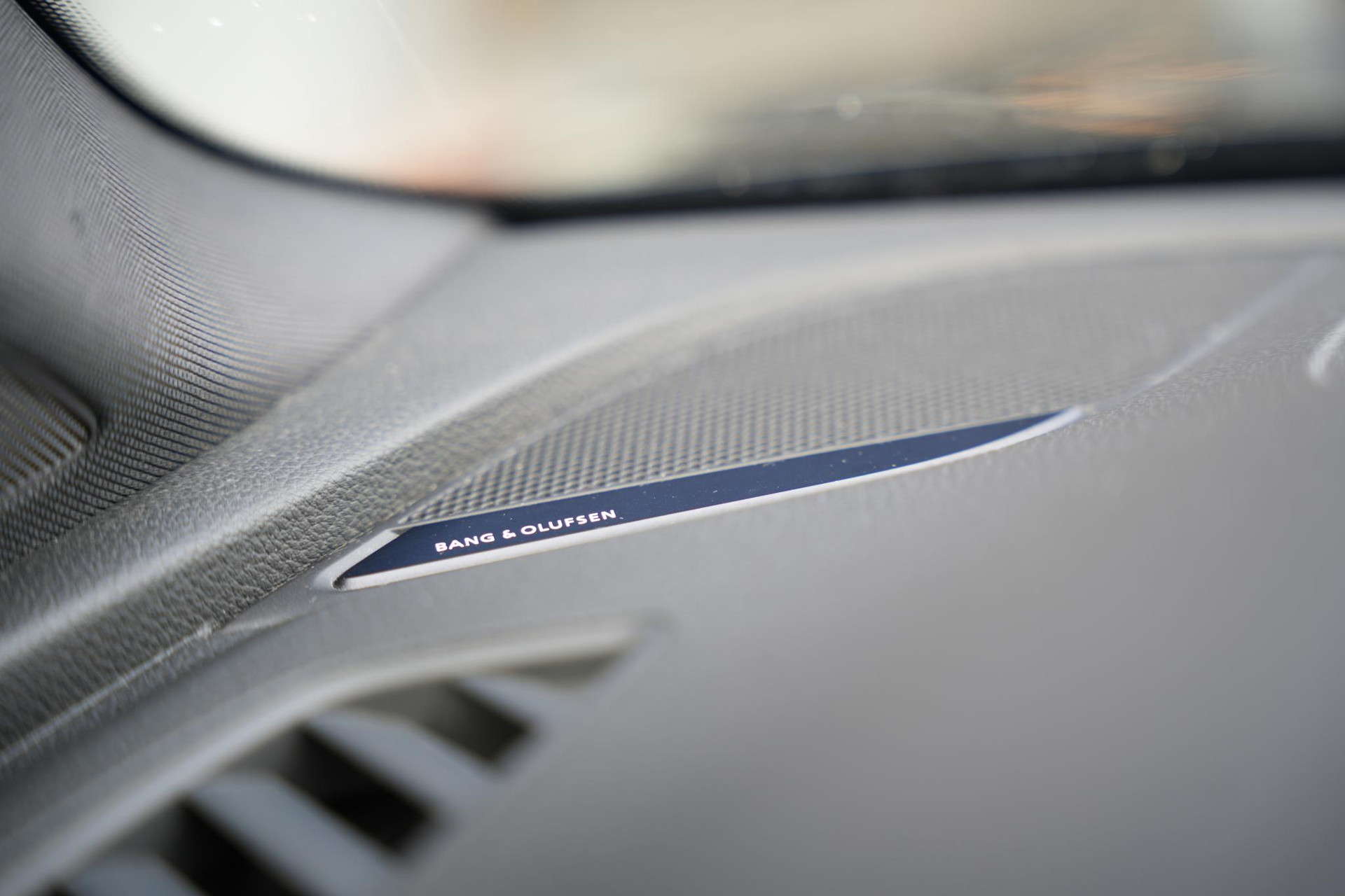 Audi A4 Avant 3.0 TDI 2016 Metallic mythical black (0E) 32