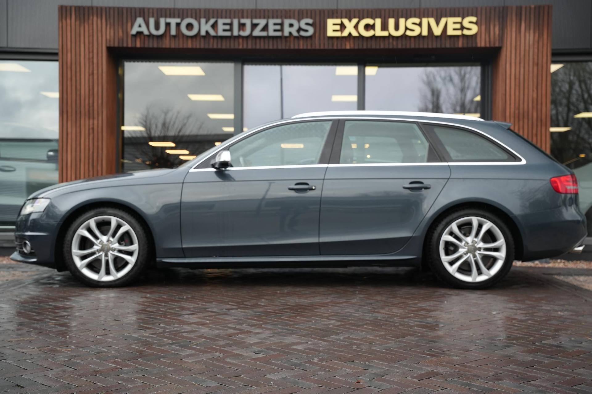Audi A4 Avant 3.0 TFSI S4 quattro Pro Line 2013 (Q0) 5
