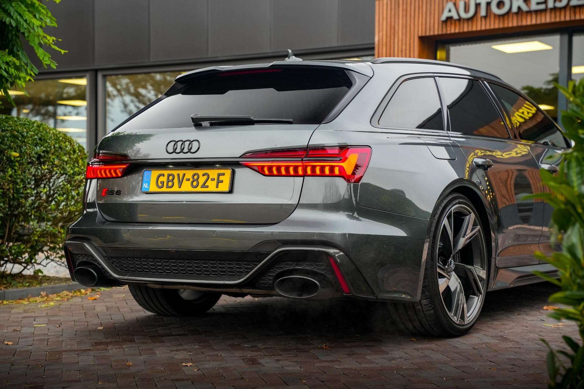 Audi A6 Avant RS 6 TFSI quattro 2020 Daytonagrijs pareleffect 11
