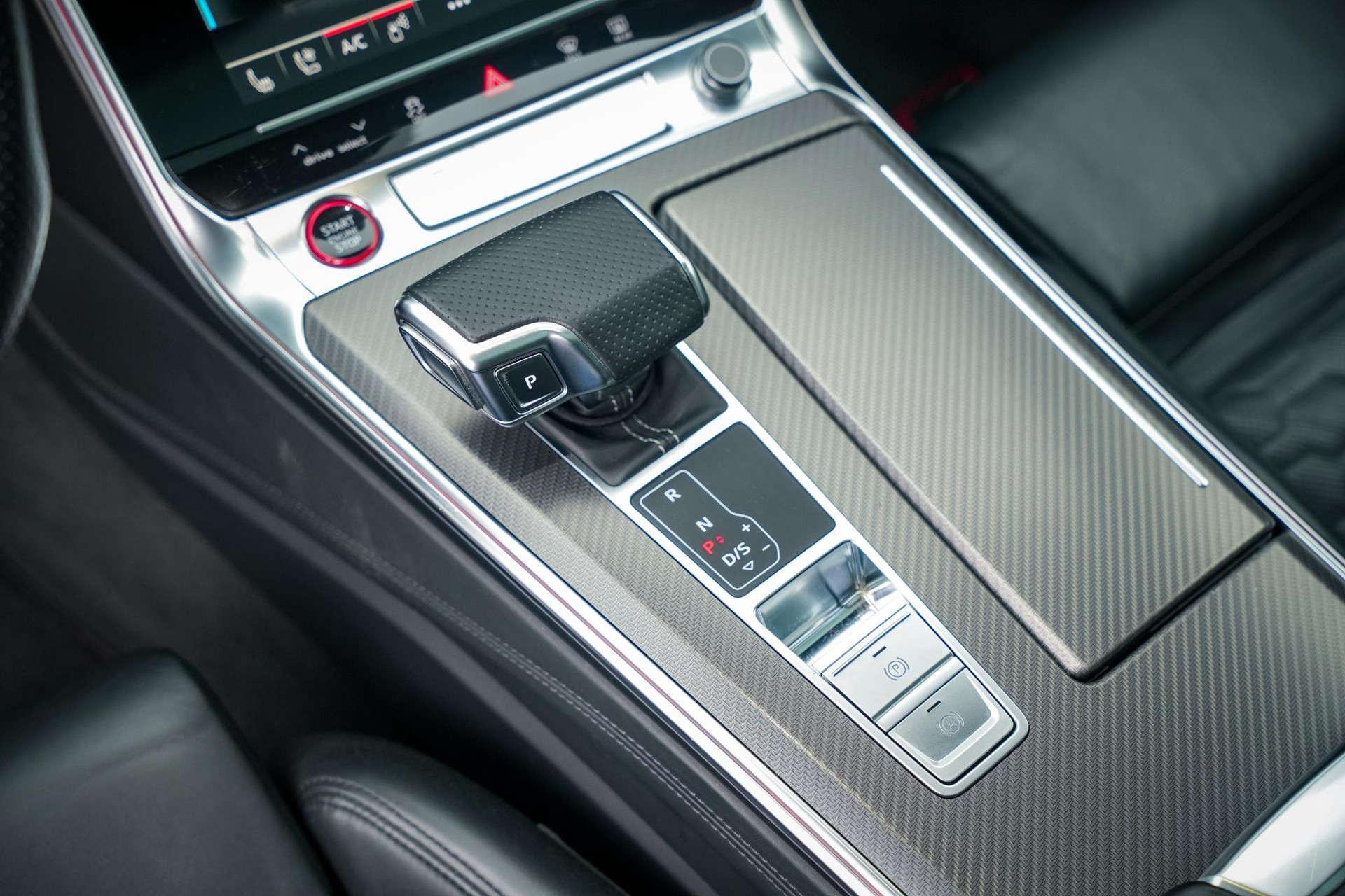 Audi A6 Avant RS 6 TFSI quattro 2020 Daytonagrijs pareleffect 15