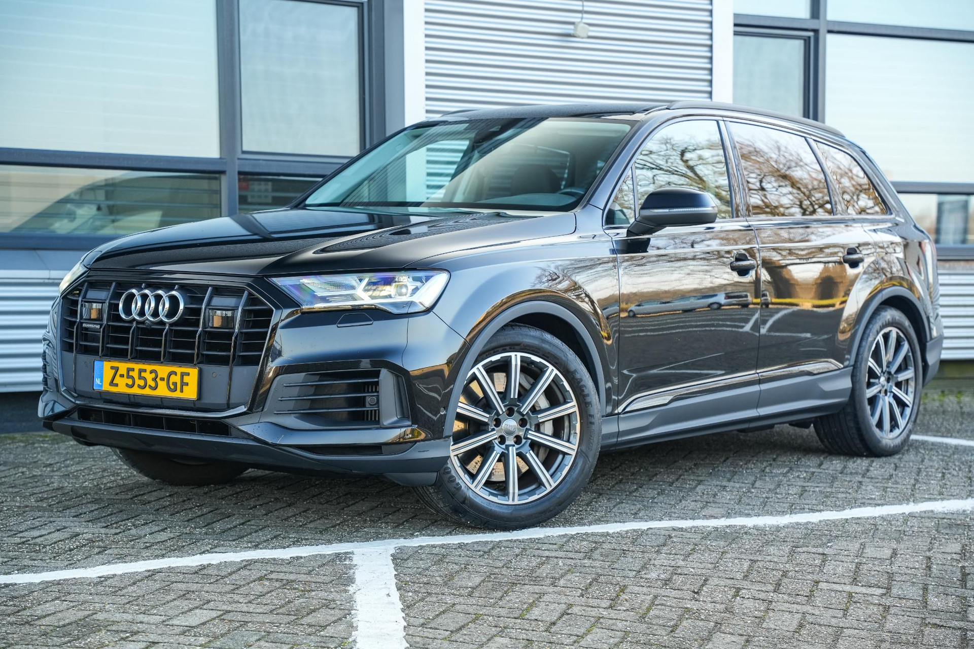 Audi Q7 55 TFSI e quattro Pro Line Plus 2020 Nachtzwart 32