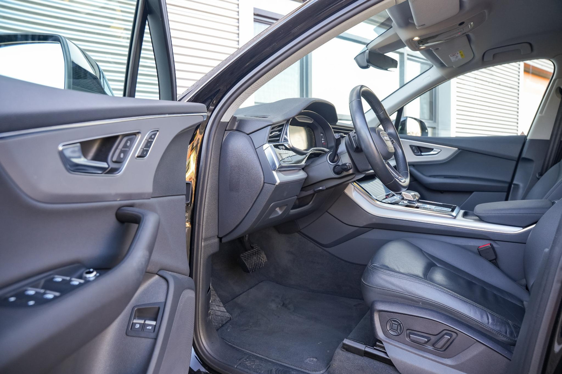 Audi Q7 55 TFSI e quattro Pro Line Plus 2020 Nachtzwart 6