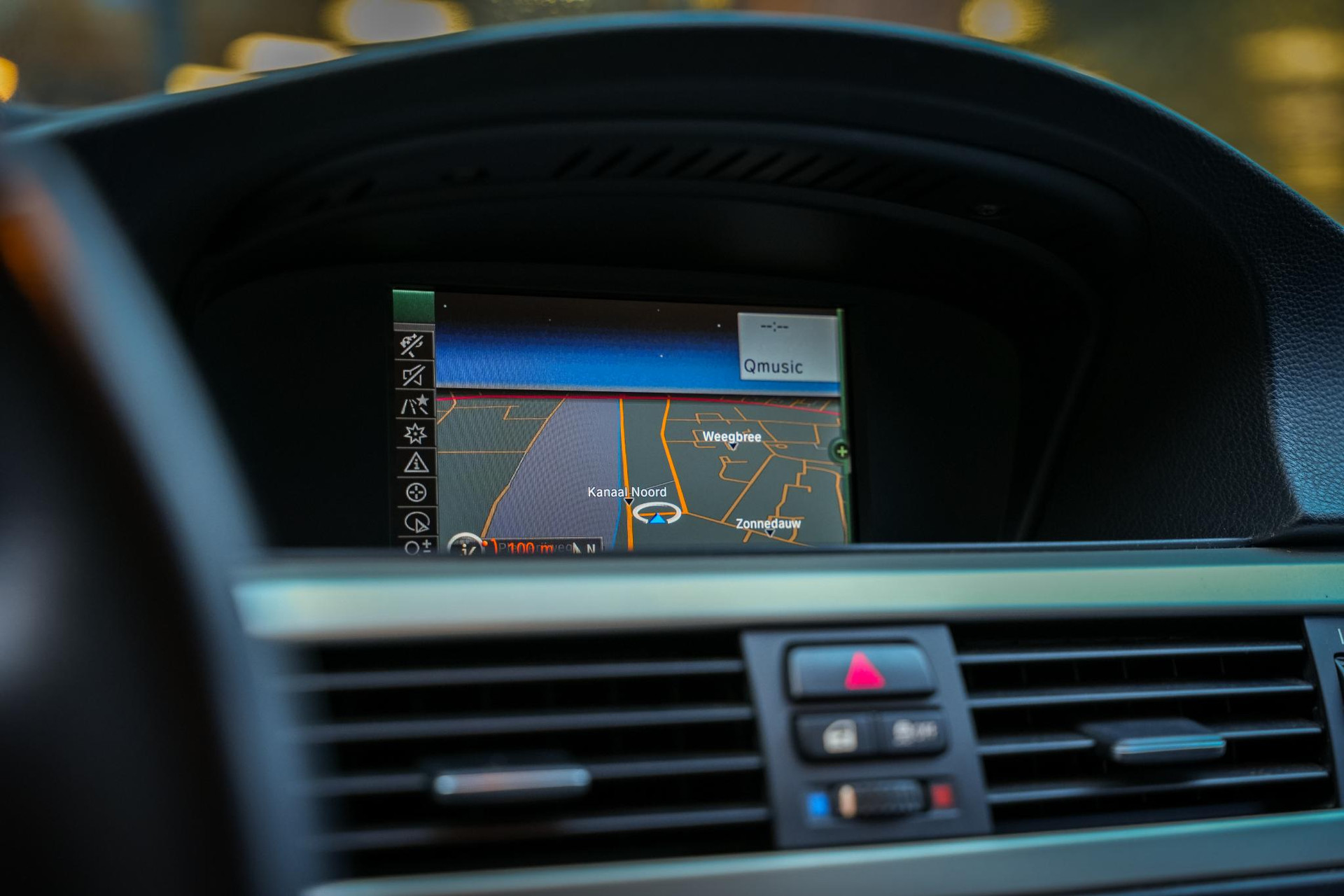 BMW 3-serie 320i Business Line 2011  18