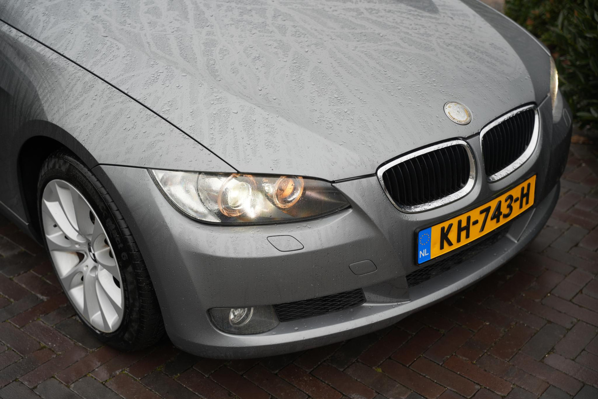 BMW 3 Serie Coupe 320i 2008 Space-grey metallic (A52) 4