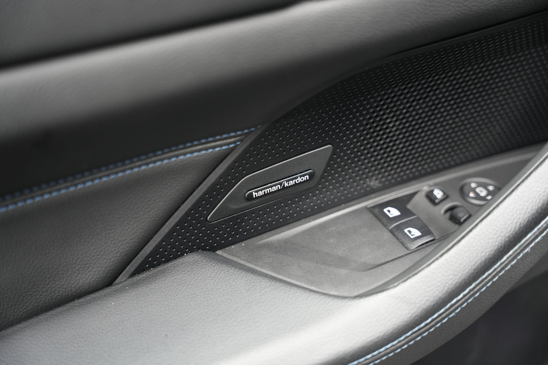 BMW 4 Serie Coupé 420i 2021 Dravitgrau metallic 16