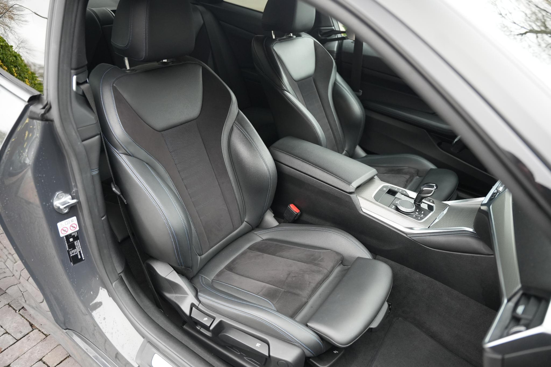 BMW 4 Serie Coupé 420i 2021 Dravitgrau metallic 17