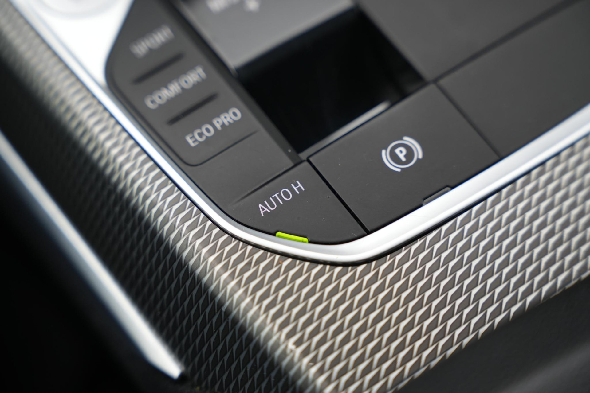 BMW 4 Serie Coupé 420i 2021 Dravitgrau metallic 25