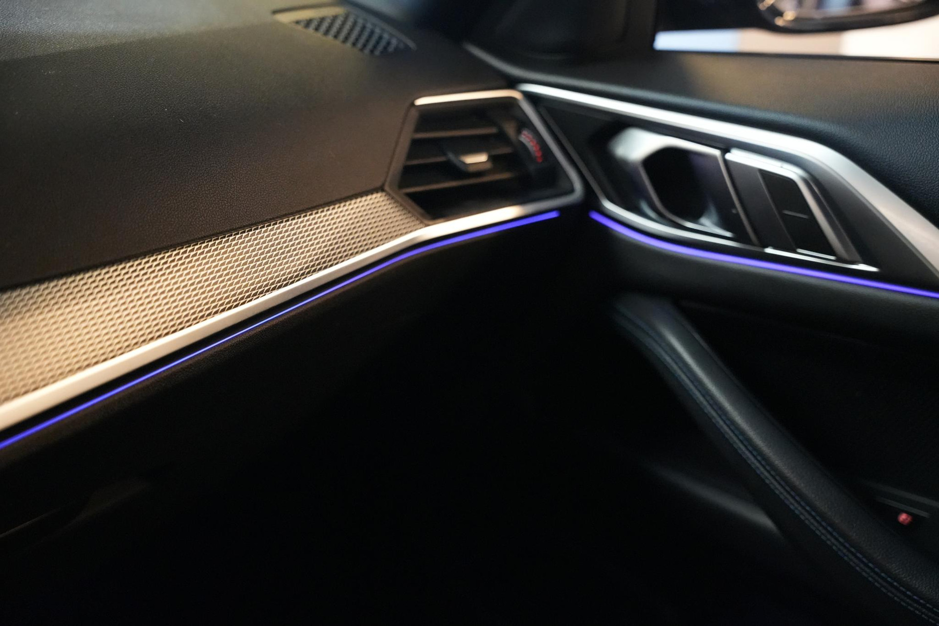 BMW 4 Serie Coupé 420i 2021 Dravitgrau metallic 40