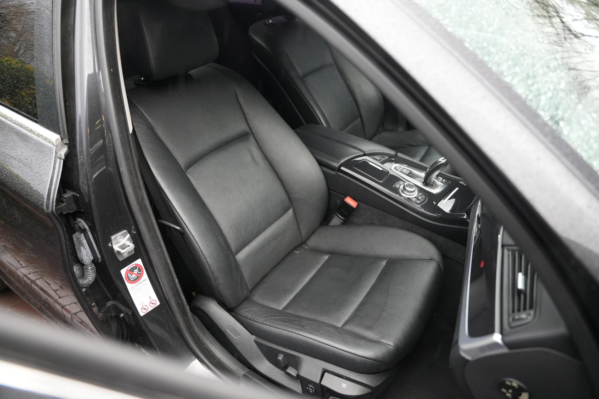 BMW 5 Serie 523i High Executive 2011 Sophisto-grau Brillanteffekt metallic (B90) 23