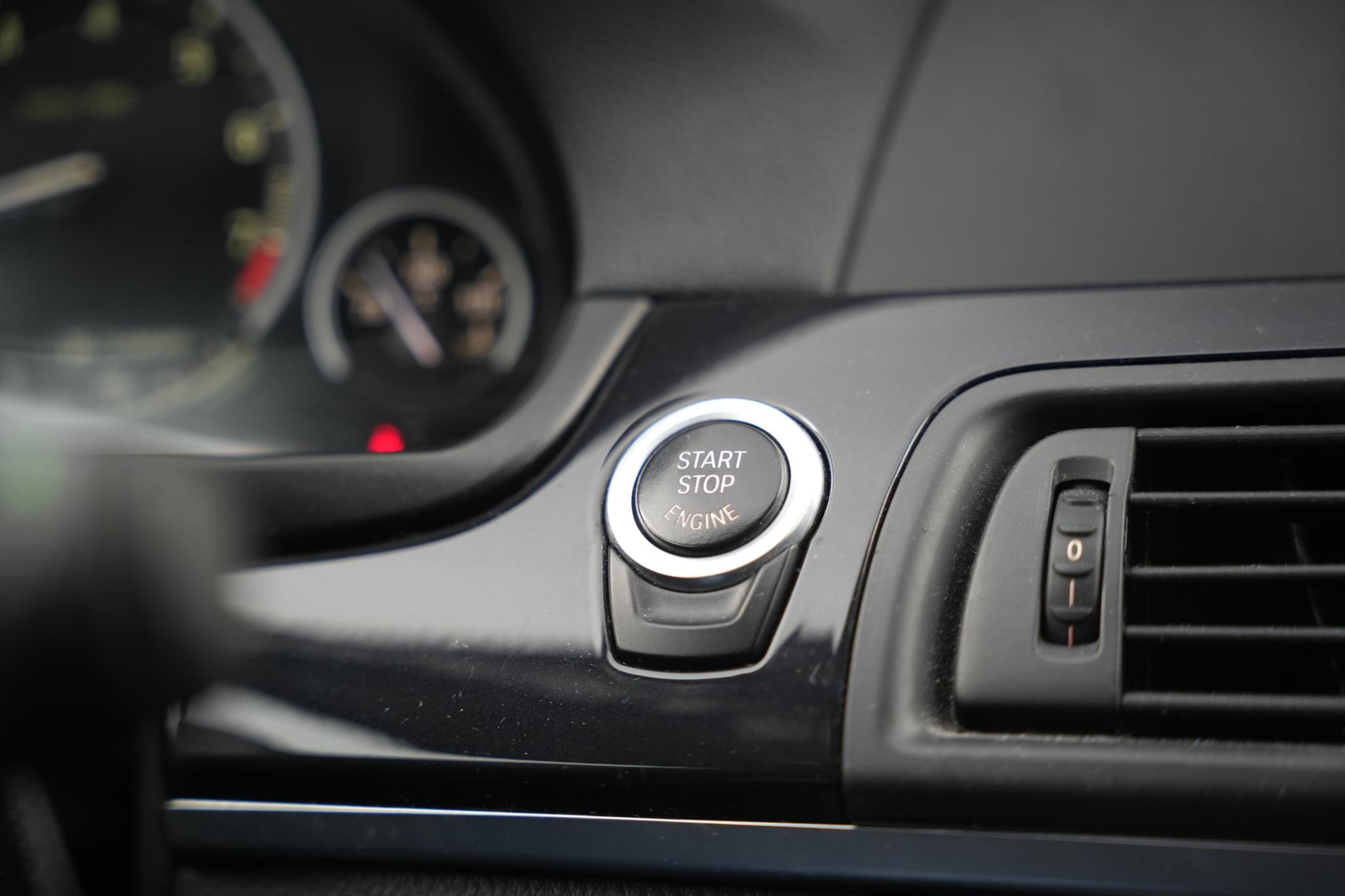 BMW 5 Serie 523i High Executive 2011 Sophisto-grau Brillanteffekt metallic (B90) 34