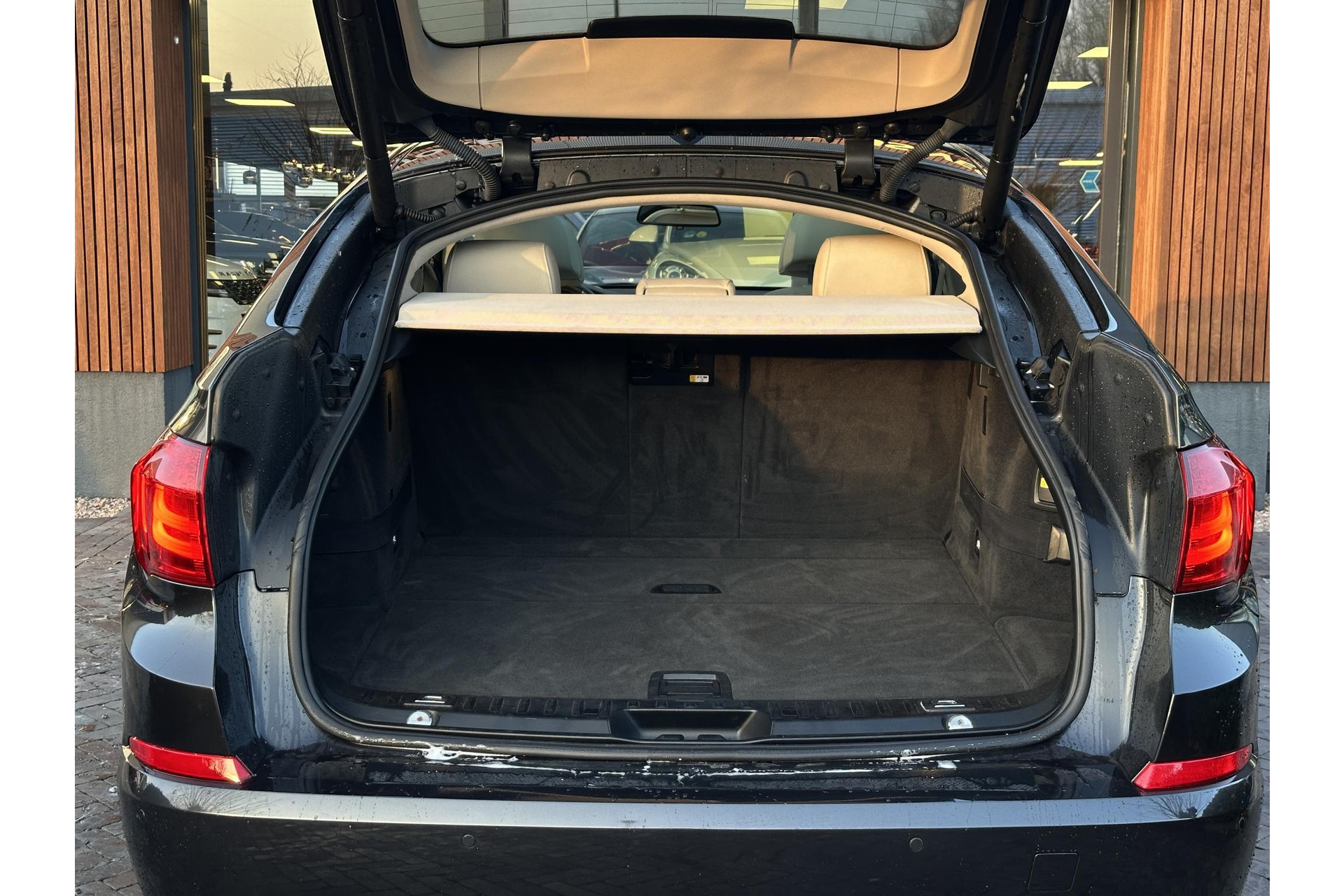 BMW 5 Serie Gran Turismo 520d High Executive 2016  10