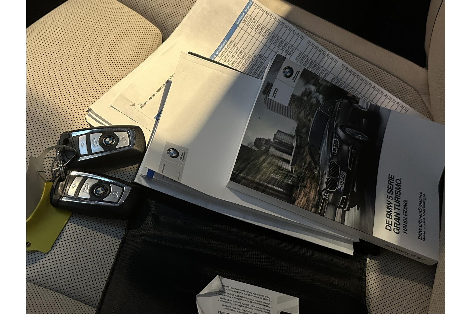 BMW 5 Serie Gran Turismo 520d High Executive 2016  37