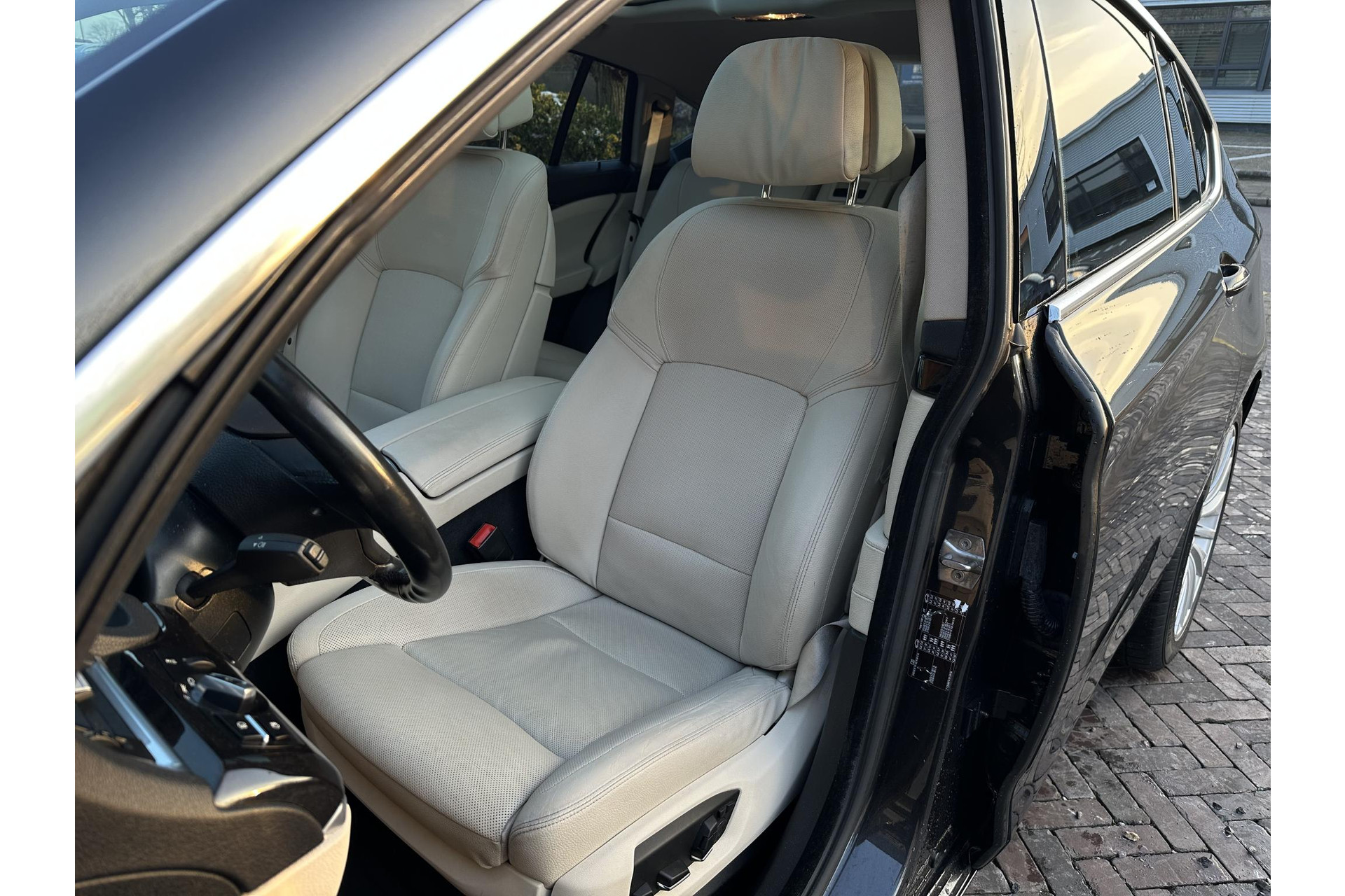 BMW 5 Serie Gran Turismo 520d High Executive 2016  4