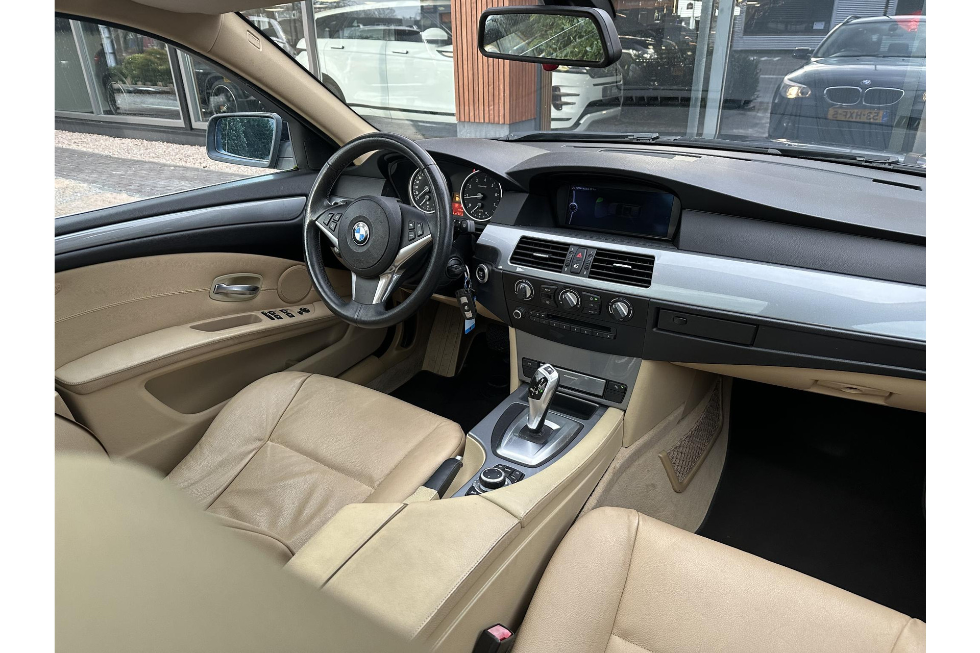 BMW 5 Serie Touring 520i Corporate Lease Business Line Edition I 2009 Monacoblau metallic 12