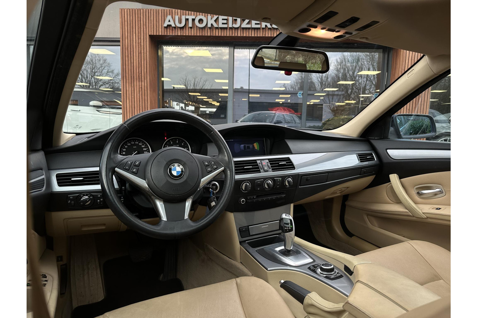 BMW 5 Serie Touring 520i Corporate Lease Business Line Edition I 2009 Monacoblau metallic 2