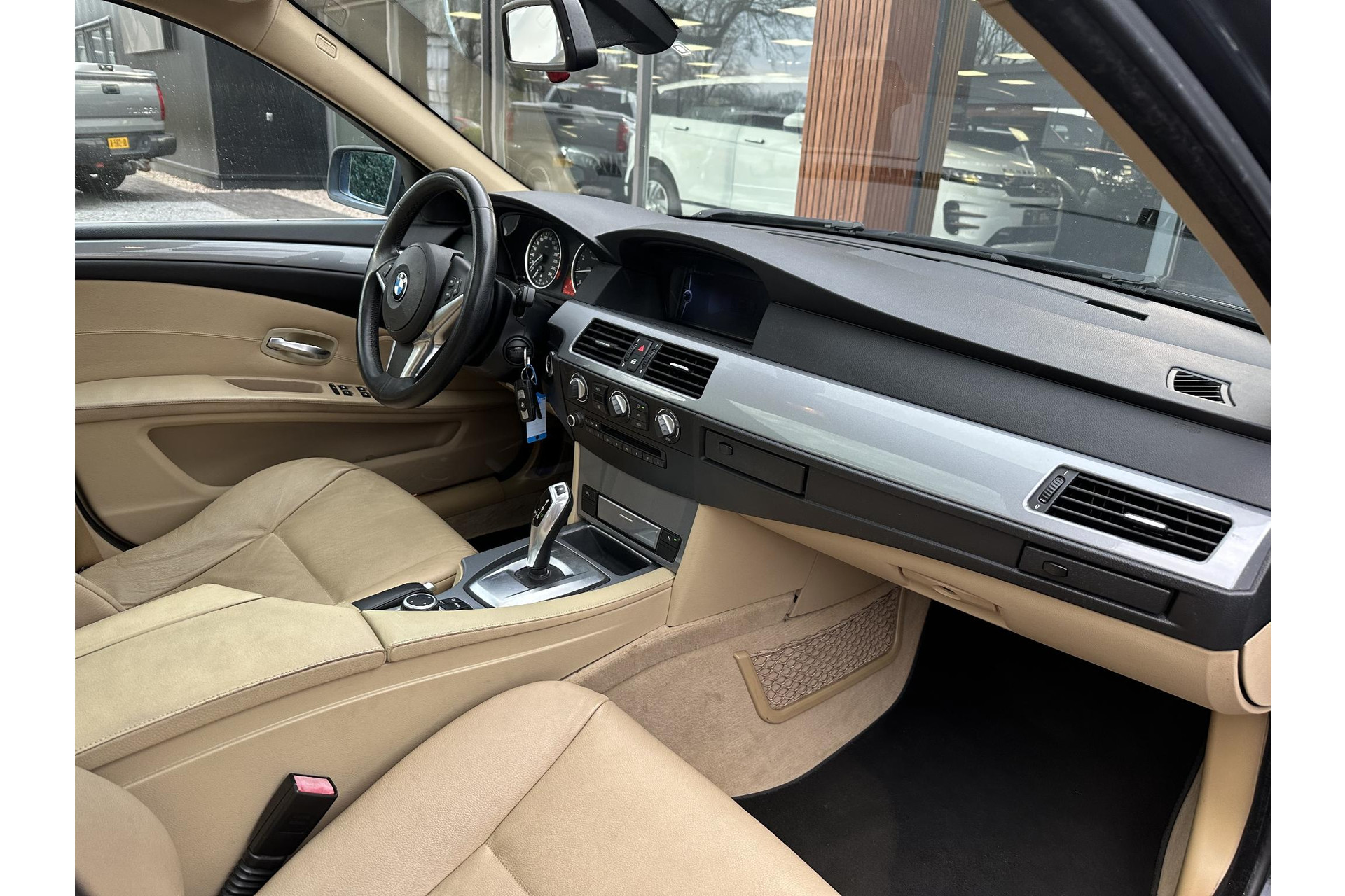 BMW 5 Serie Touring 520i Corporate Lease Business Line Edition I 2009 Monacoblau metallic 28