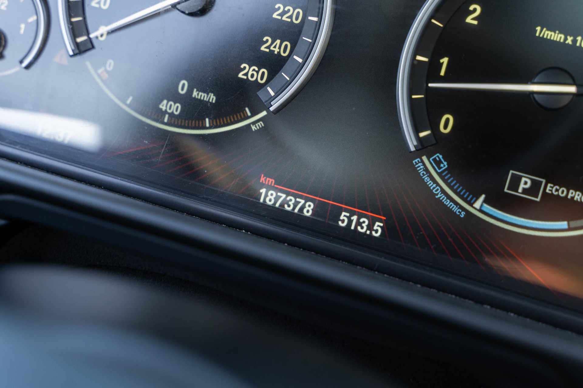 BMW 5 Serie Touring 528xi High Executive 2012 Imperialblau brillianteffekt metallic 31