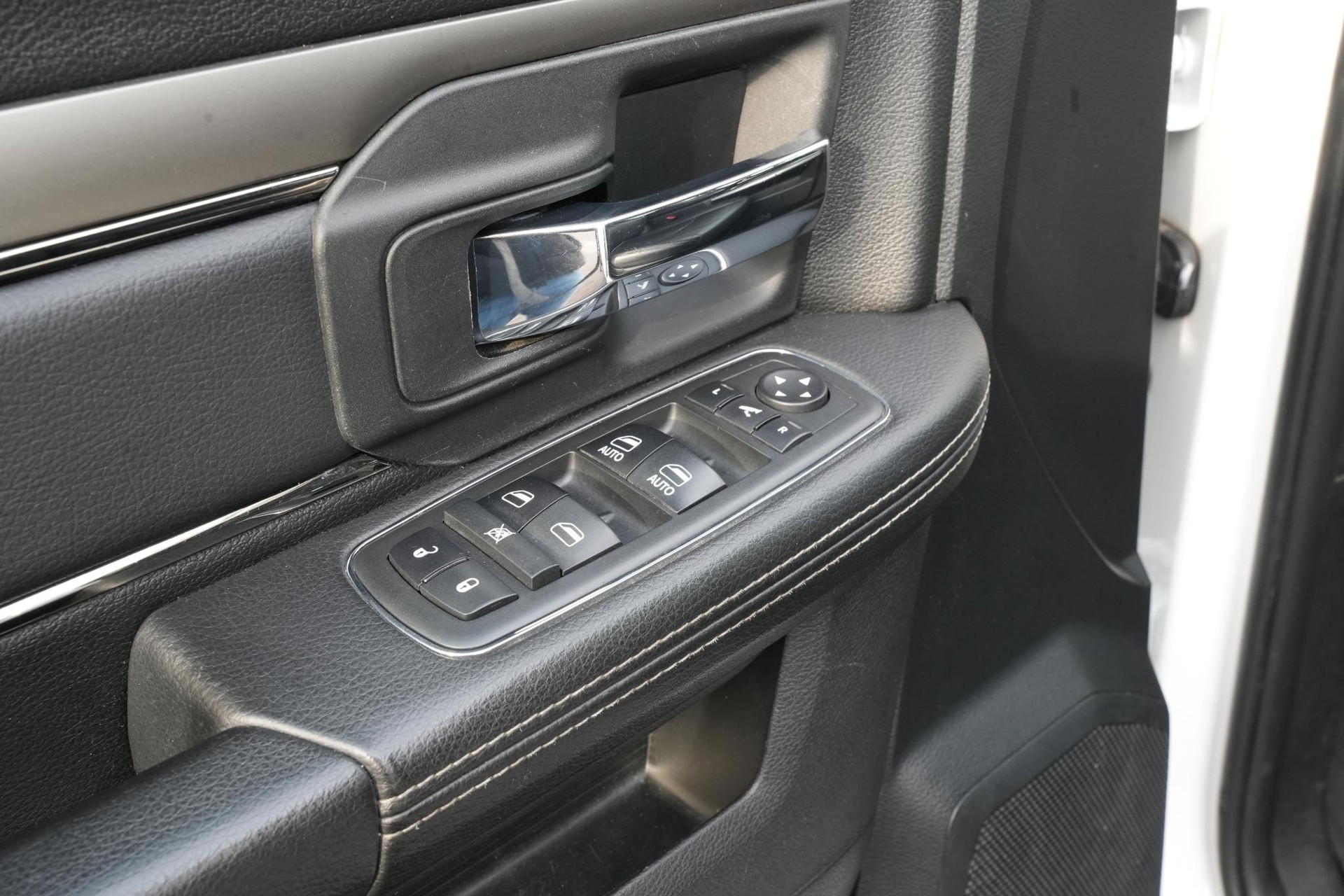 Dodge Ram 1500 5.7 V8 4x4 Crew Cab 5'7 Sport 2018  22