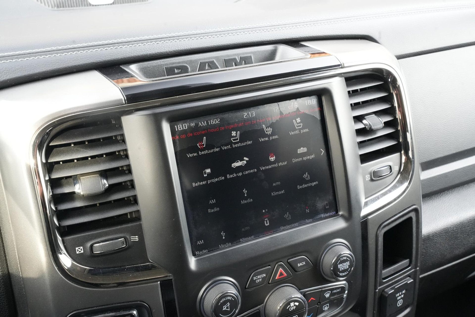 Dodge Ram 1500 5.7 V8 4x4 Crew Cab 5'7 Sport 2018  25