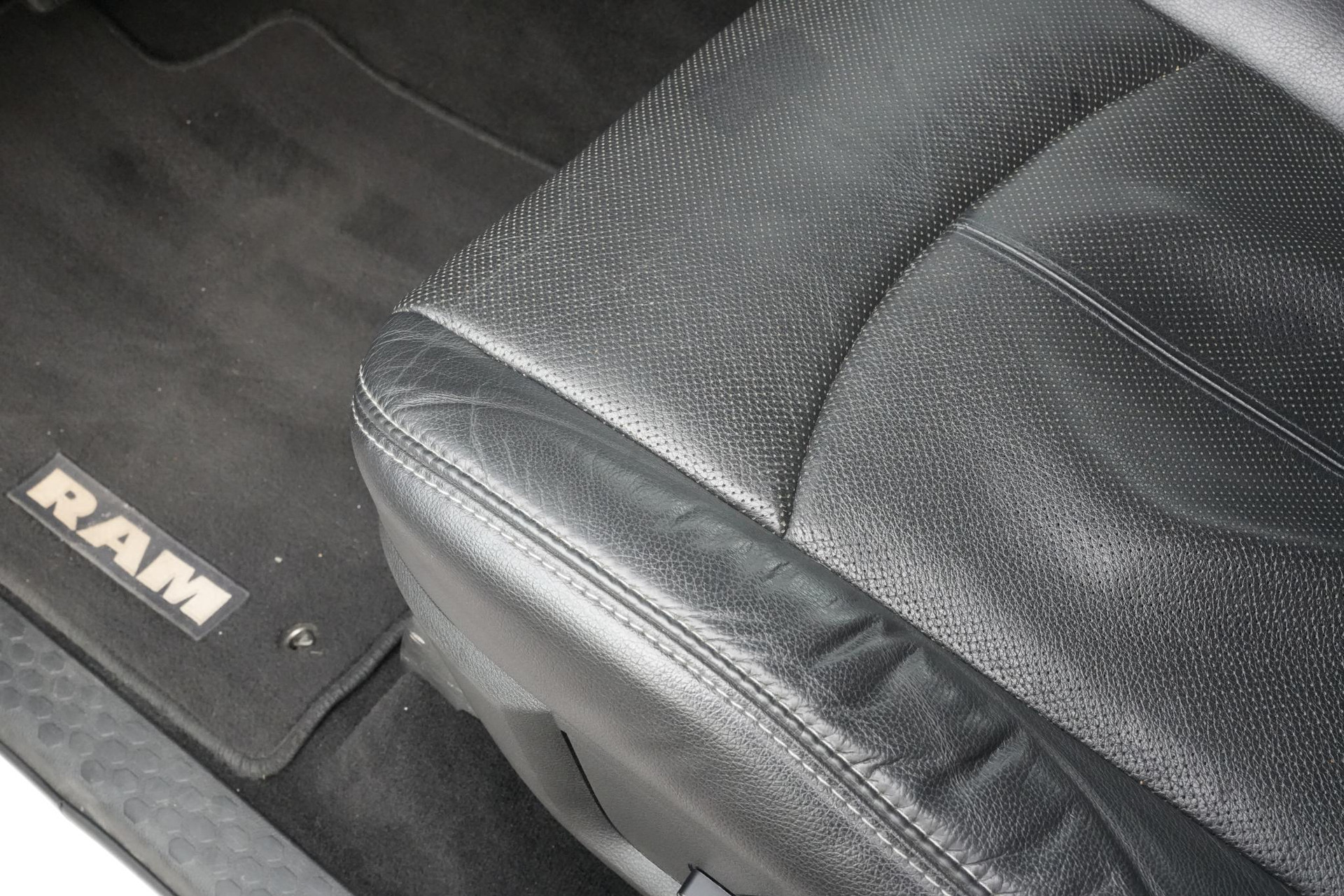 Dodge Ram 1500 5.7 V8 4x4 Crew Cab 5'7 Sport 2018  34