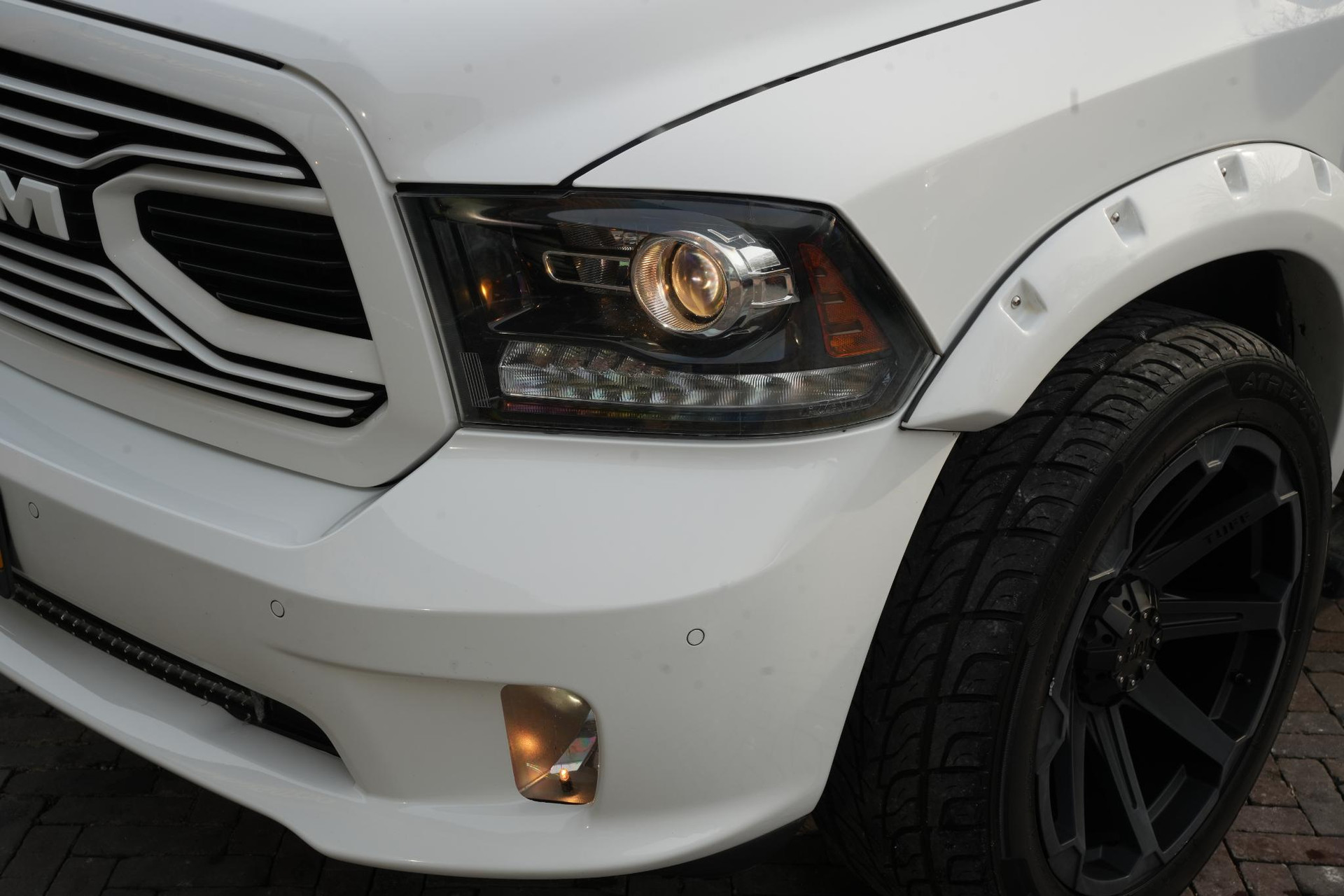 Dodge Ram 1500 5.7 V8 4x4 Crew Cab 5'7 Sport 2018  38