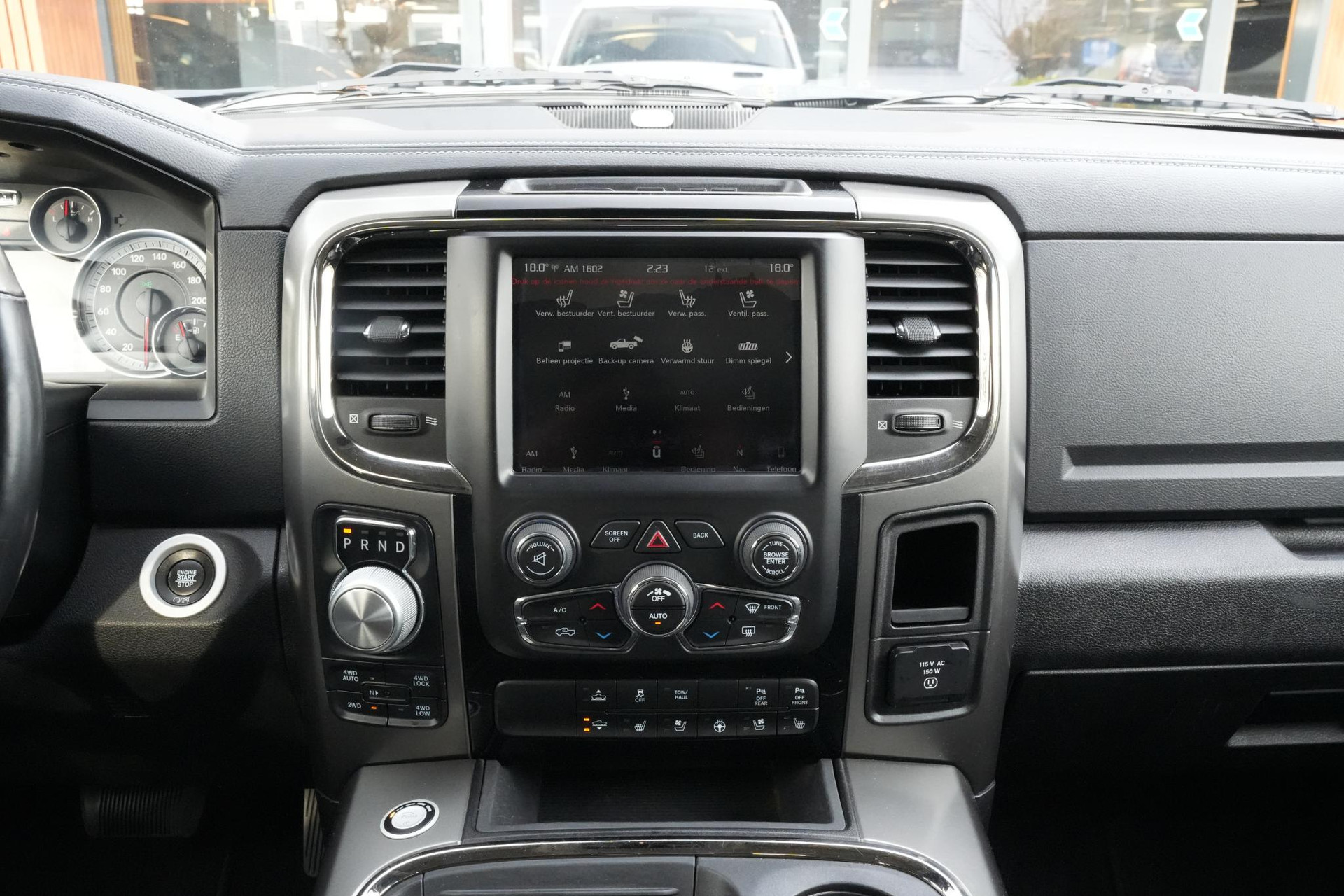 Dodge Ram 1500 5.7 V8 4x4 Crew Cab 5'7 Sport 2018  40