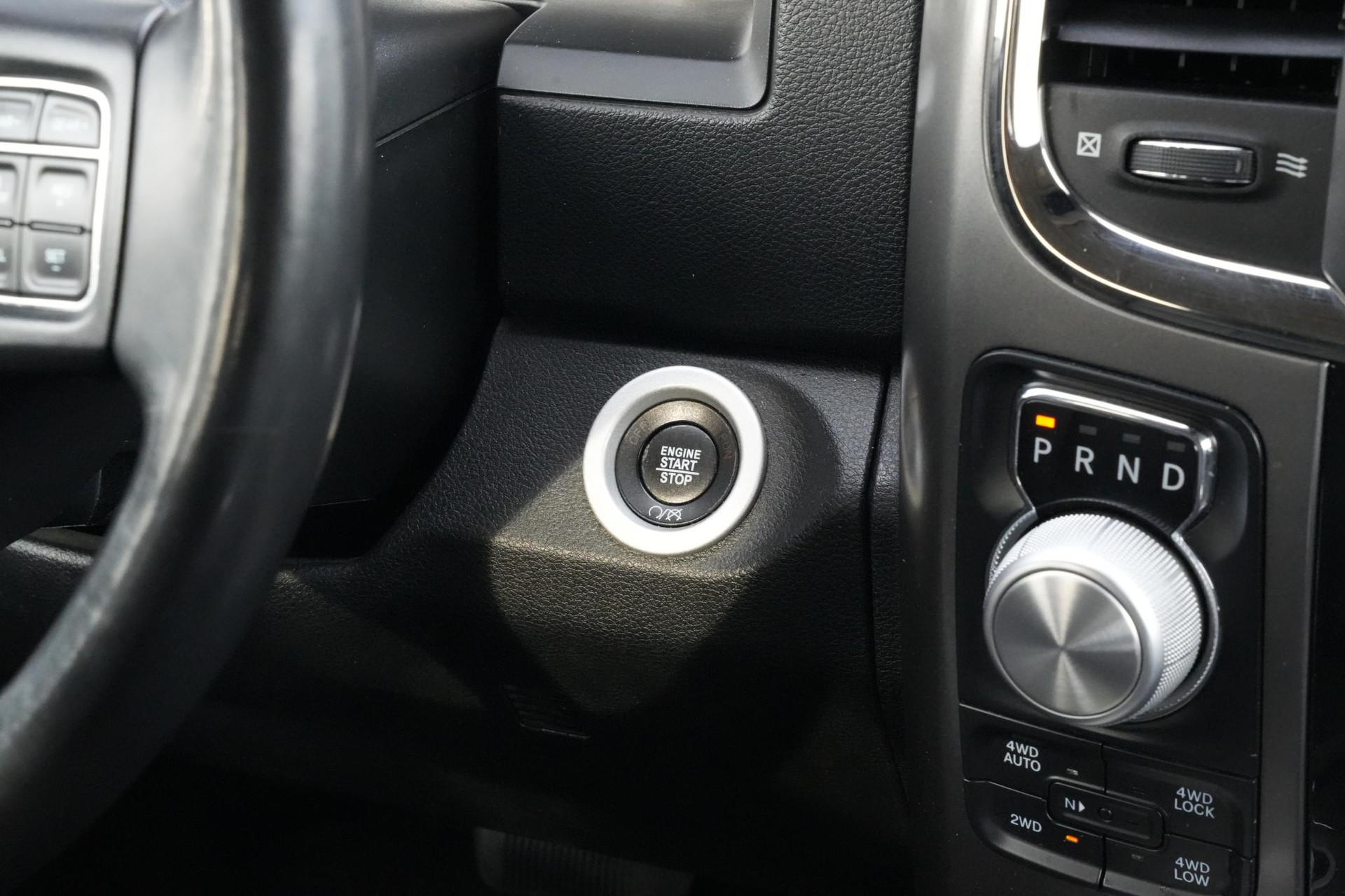 Dodge Ram 1500 5.7 V8 4x4 Crew Cab 5'7 Sport 2018  41