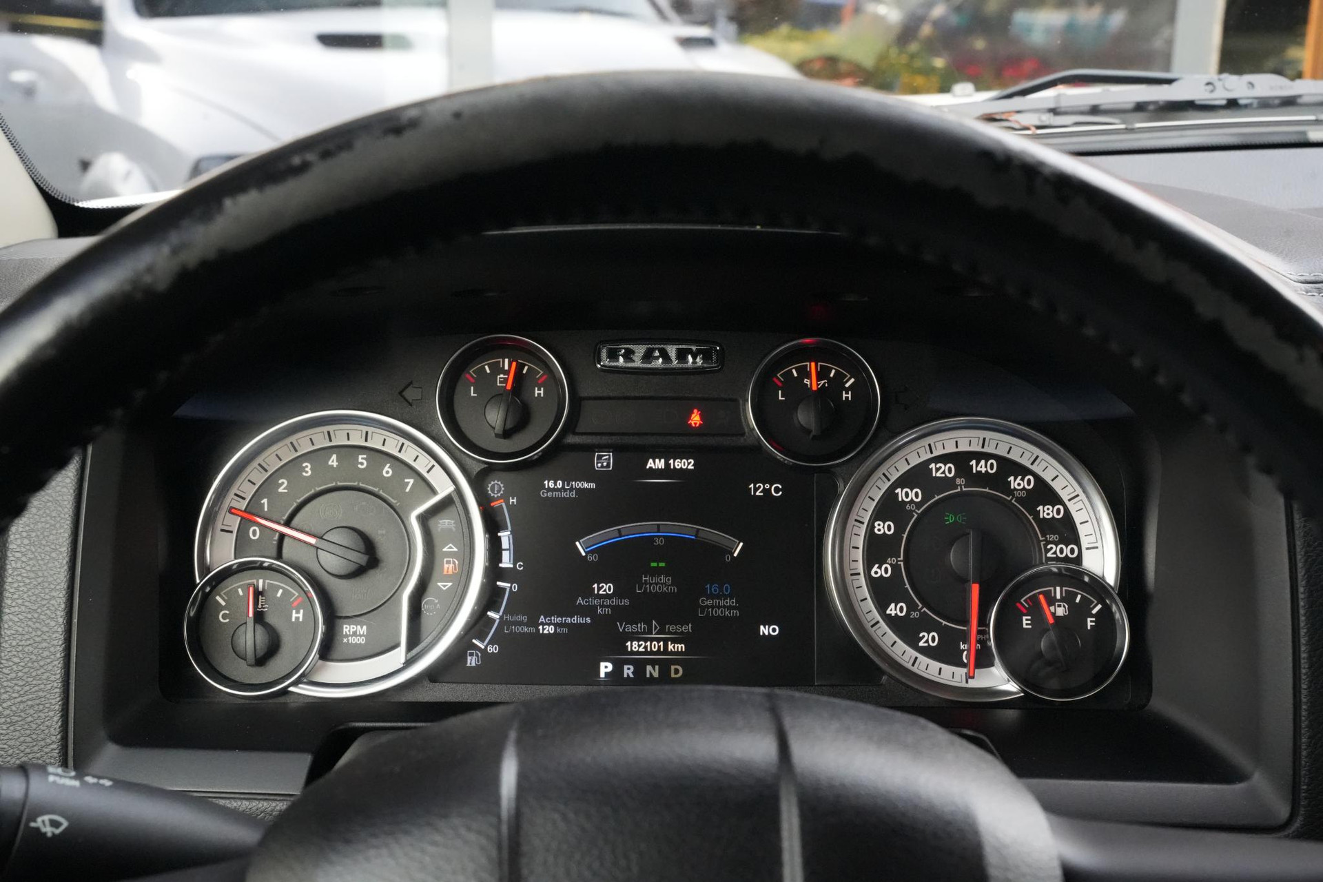 Dodge Ram 1500 5.7 V8 4x4 Crew Cab 5'7 Sport 2018  43