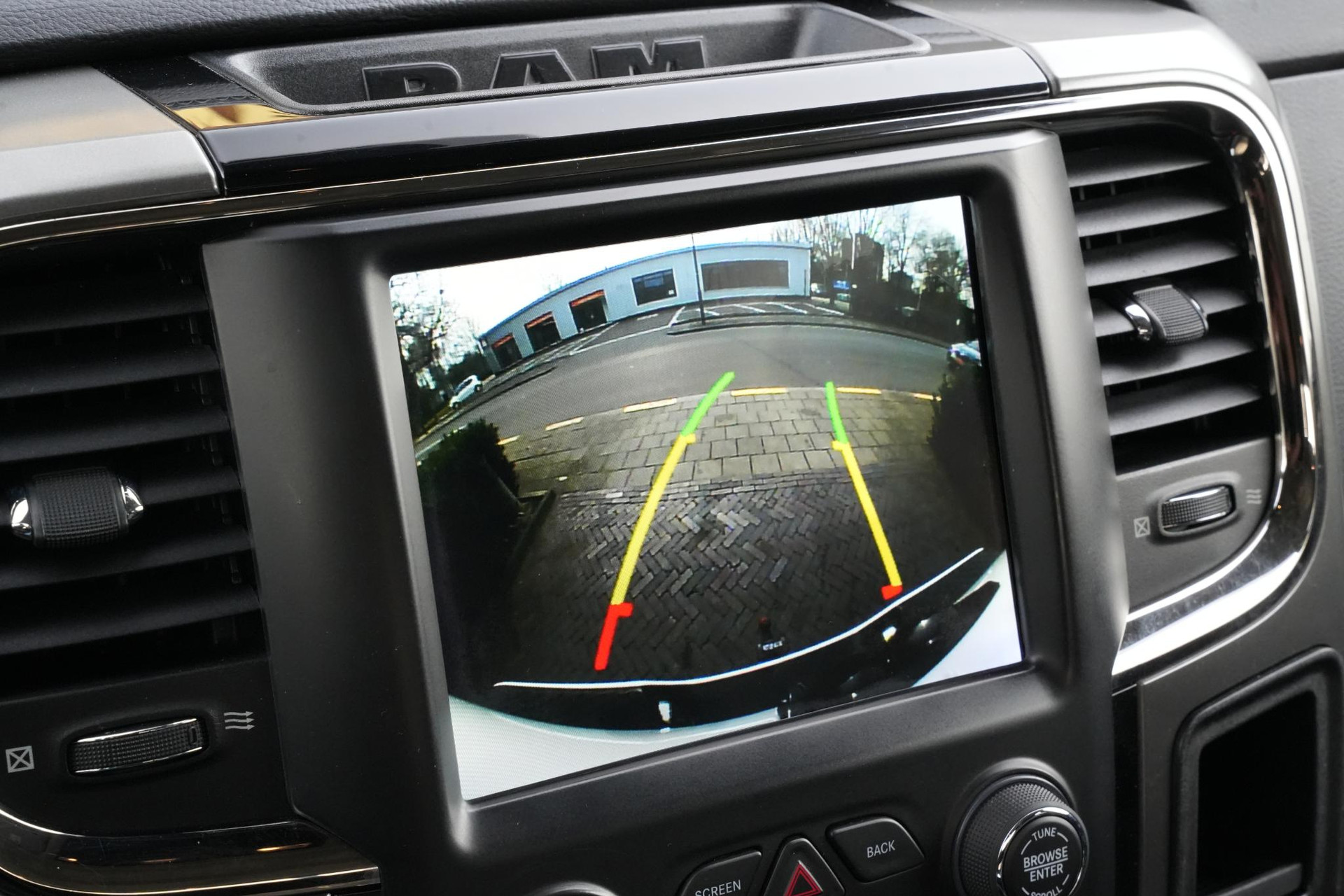 Dodge Ram 1500 5.7 V8 4x4 Crew Cab 5'7 Sport 2018  47