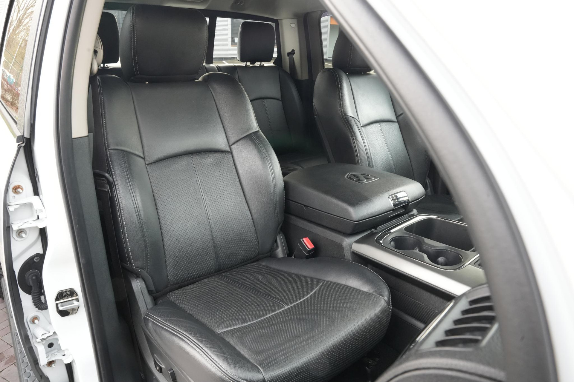 Dodge Ram 1500 5.7 V8 4x4 Crew Cab 5'7 Sport 2018  6