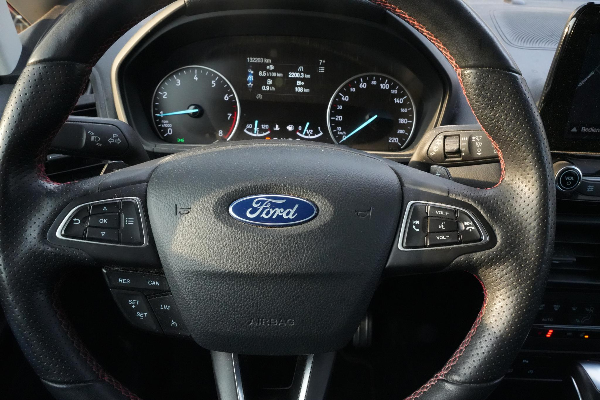 Ford EcoSport 1.0 EcoBoost Titanium 2018 Frozen White (Pn3gz) 16