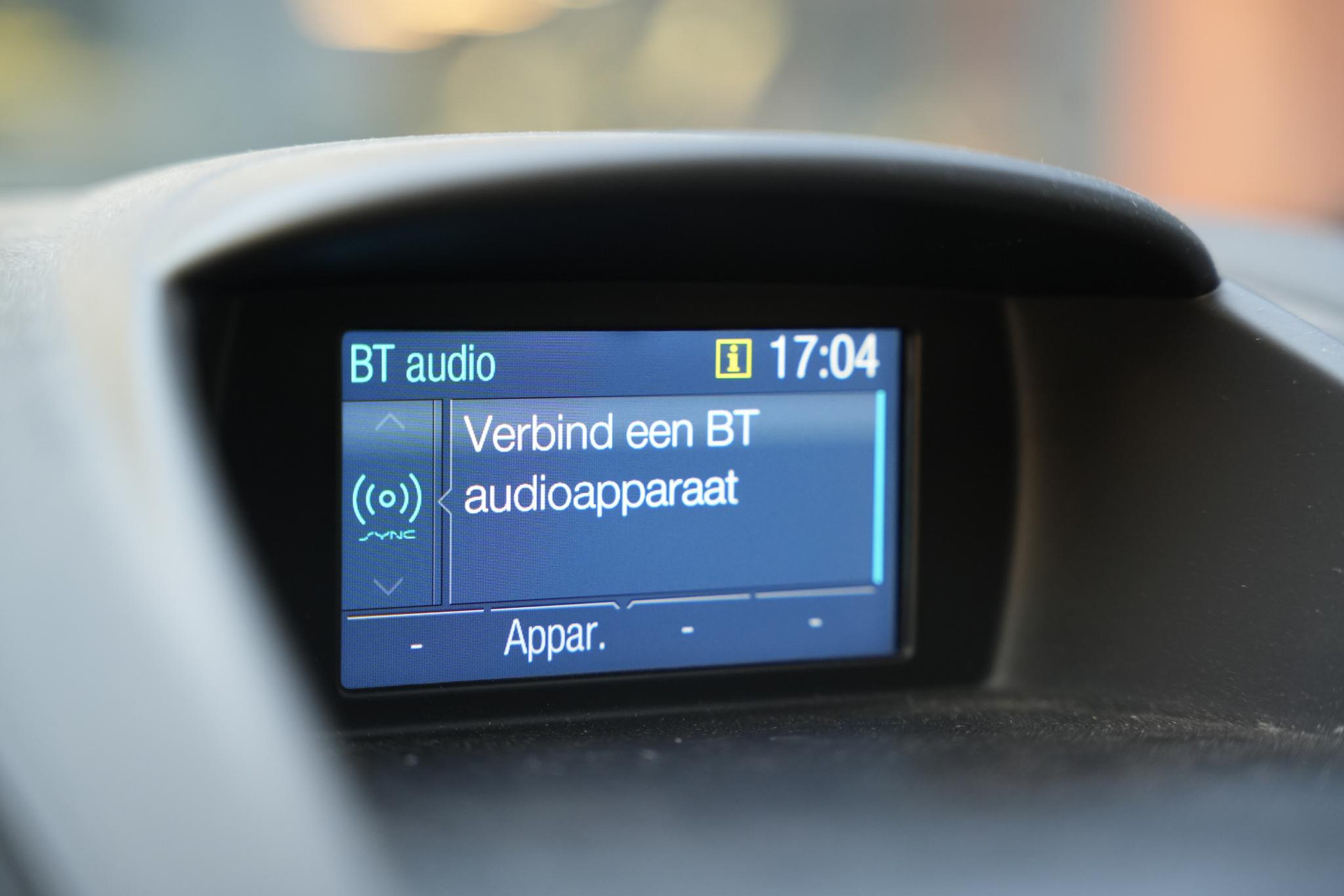 Ford Fiesta 1.6 ST2 2014 Frozen White (Pn3gz) 25