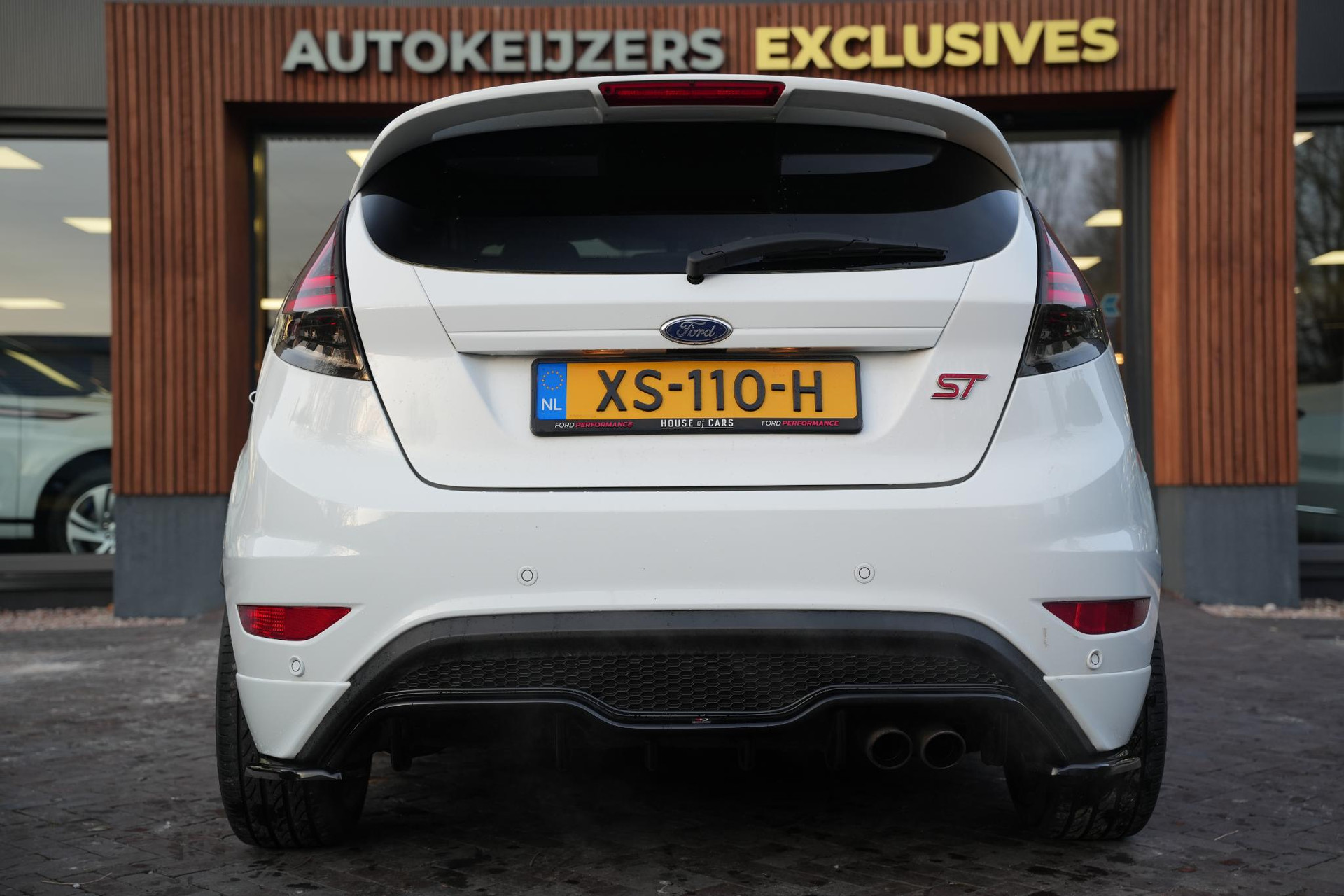 Ford Fiesta 1.6 ST2 2014 Frozen White (Pn3gz) 9