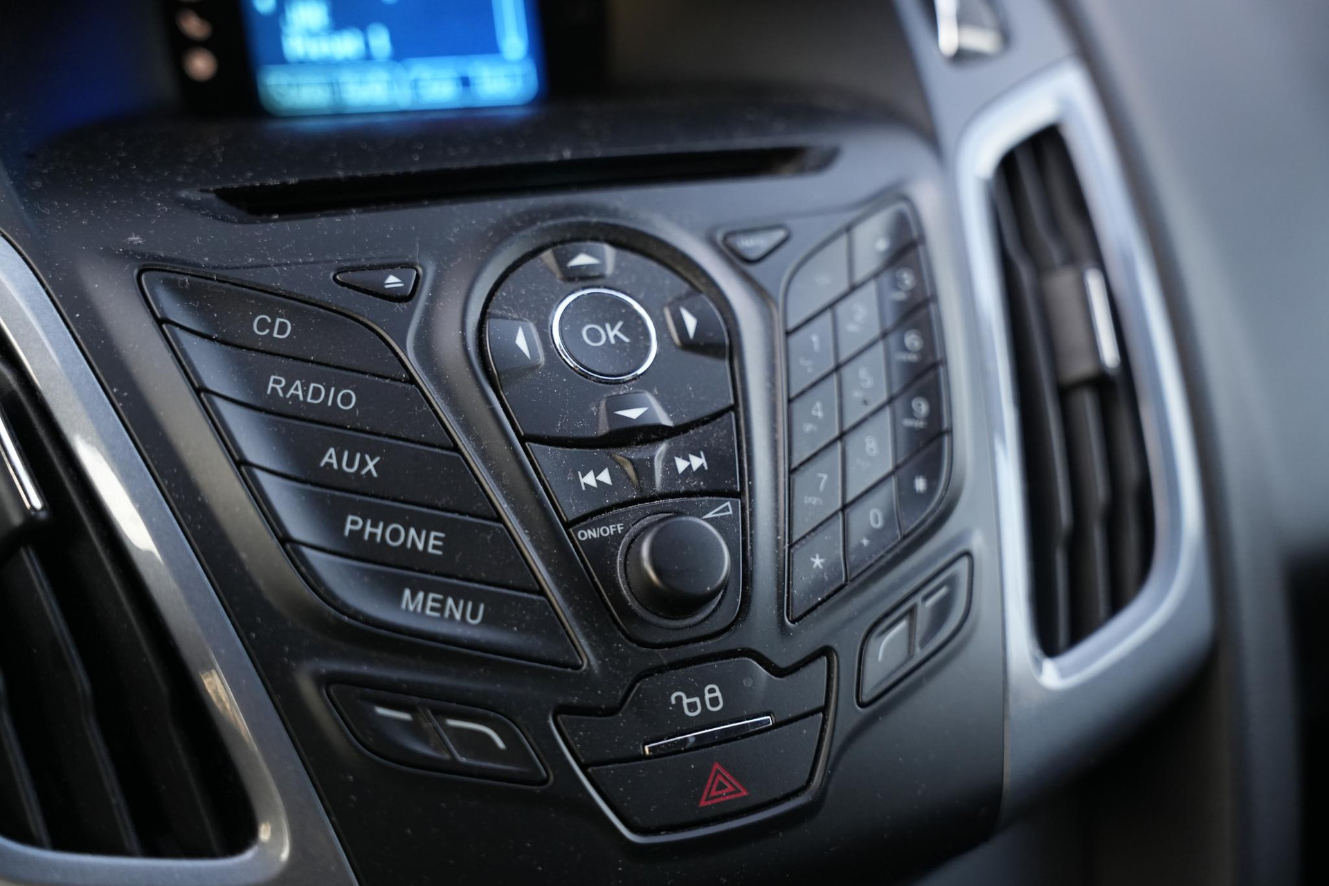 Ford Focus 1.0 EcoBoost Titanium 2013  16