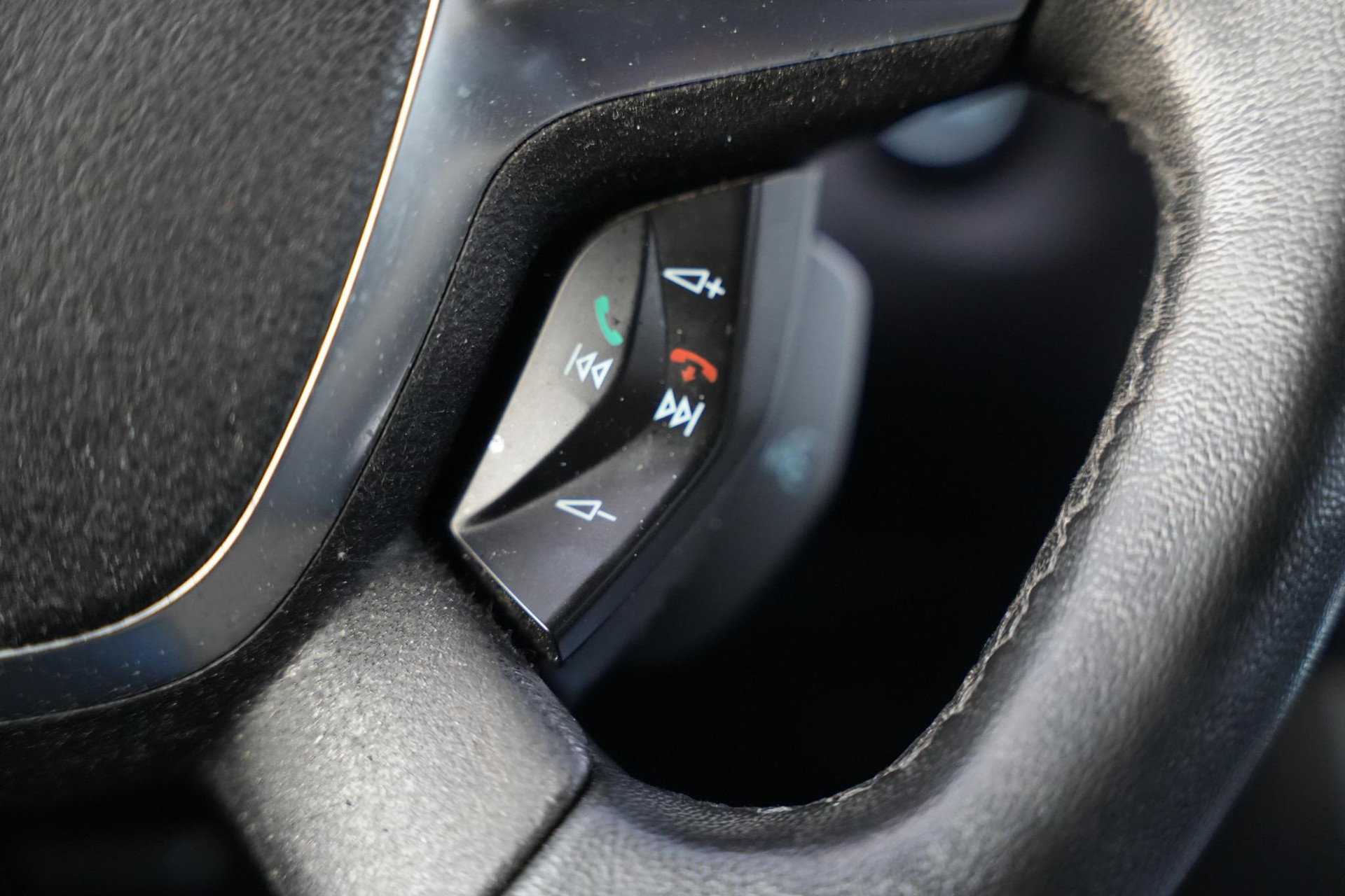 Ford Focus 1.0 EcoBoost Titanium 2013  21