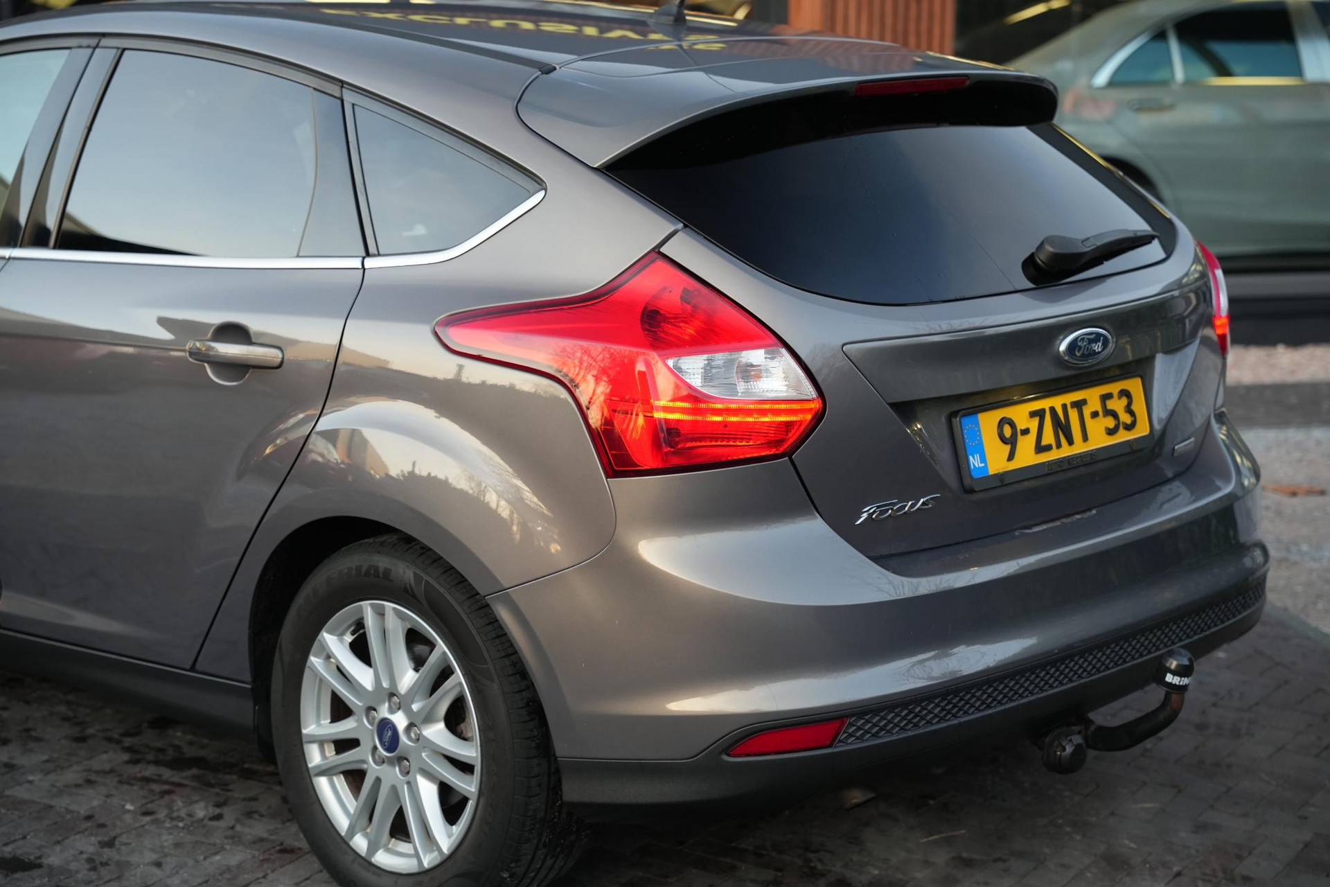 Ford Focus 1.0 EcoBoost Titanium 2013  24