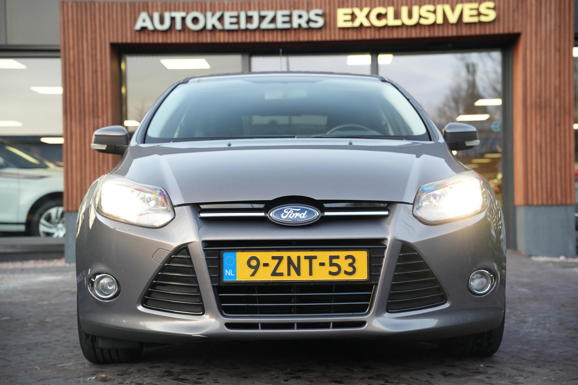 Ford Focus 1.0 EcoBoost Titanium 2013  3