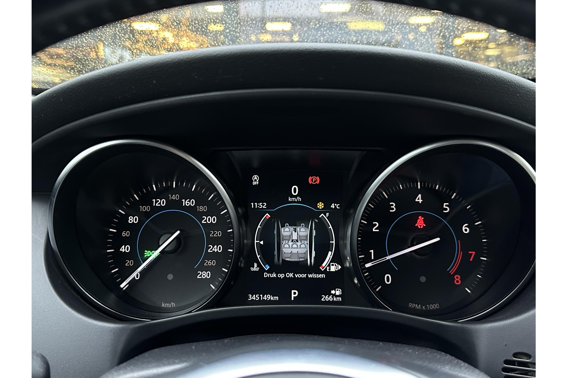 Jaguar XE 2.0 Prestige Pro Edition 2018 Ebony black-JBC1807 (1AT) 19