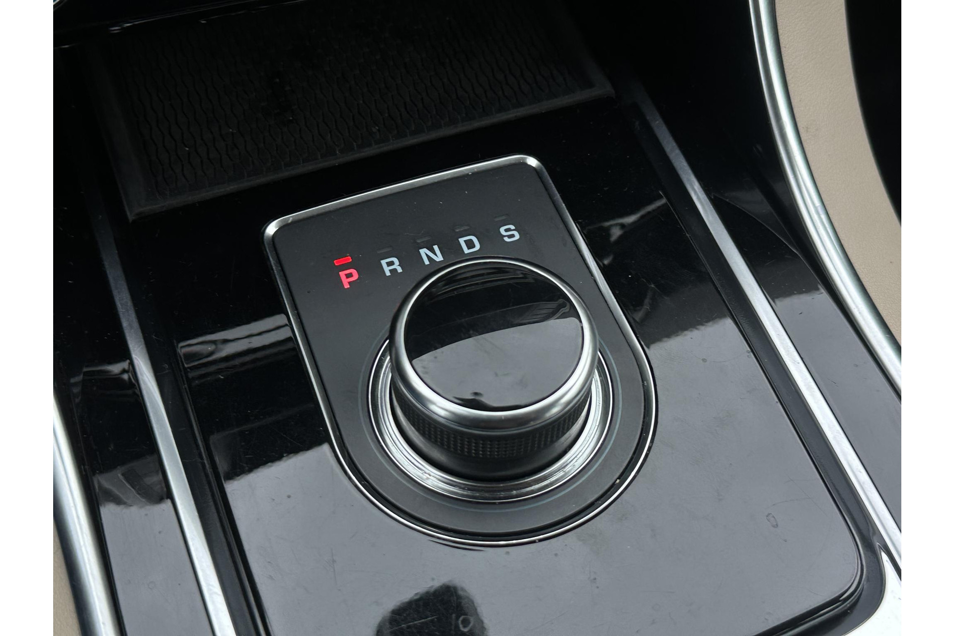 Jaguar XE 2.0 Prestige Pro Edition 2018 Ebony black-JBC1807 (1AT) 24