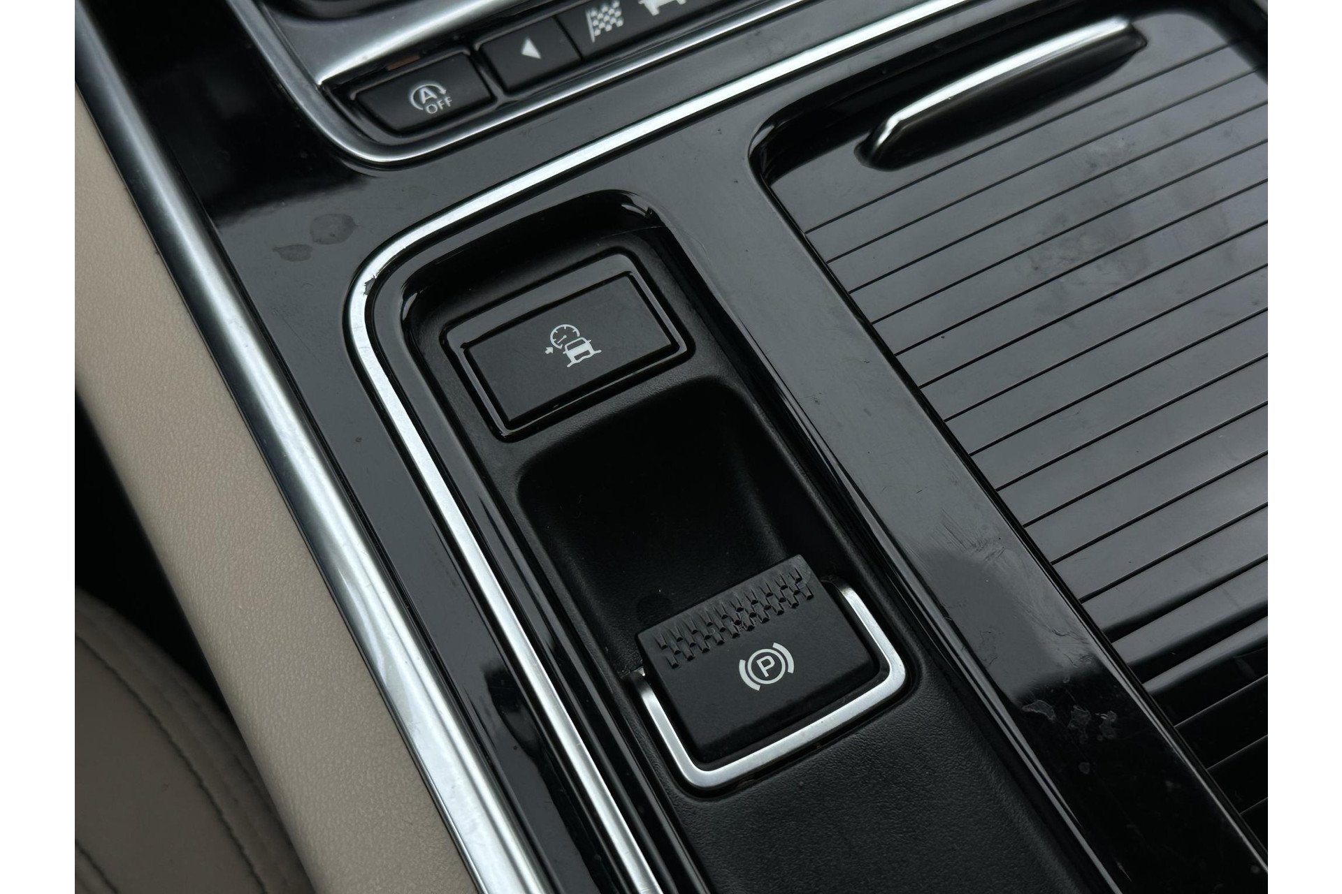 Jaguar XE 2.0 Prestige Pro Edition 2018 Ebony black-JBC1807 (1AT) 28