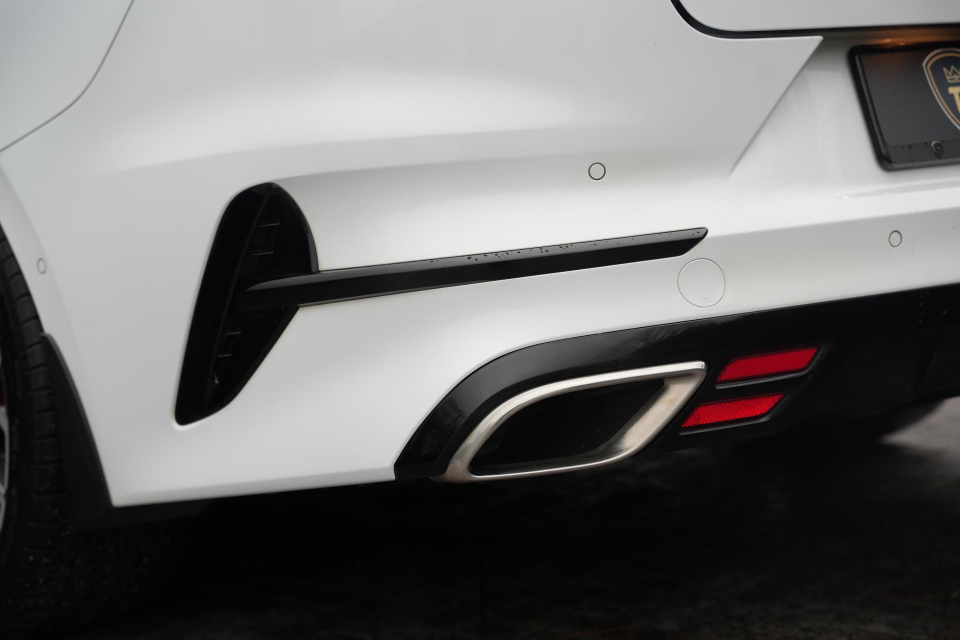 Kia ProCeed 1.6 T-GDi GT 2019 Deluxe White Pearl (HW2) 14